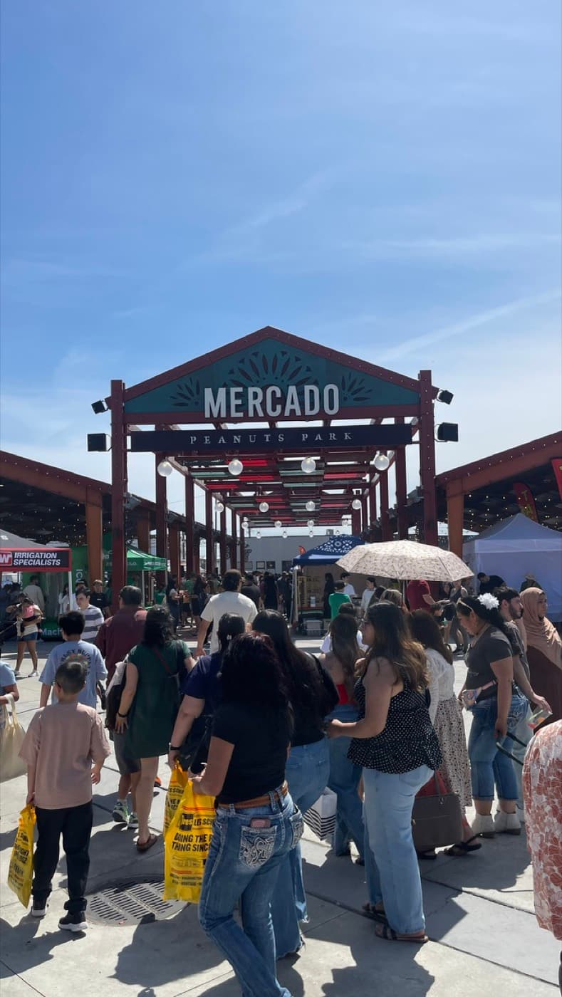 The community market at Peanuts Park