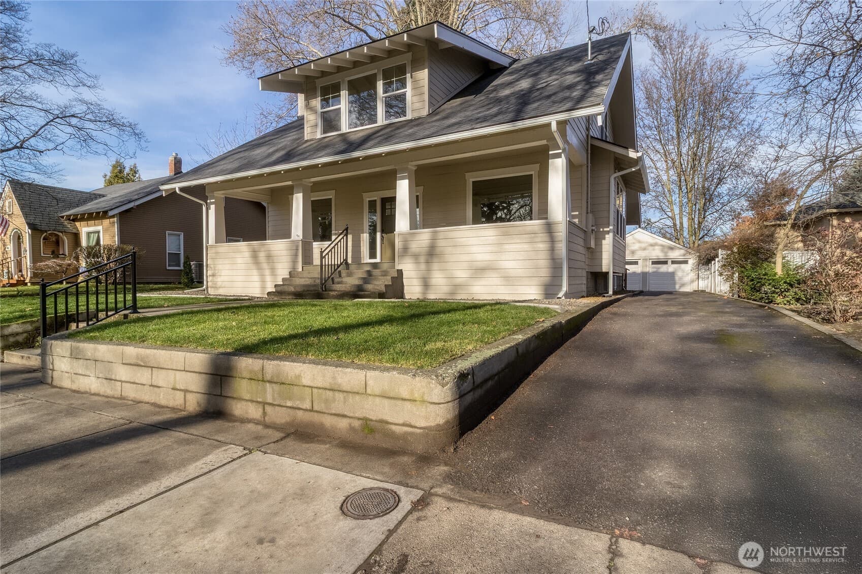1037 Alder Street