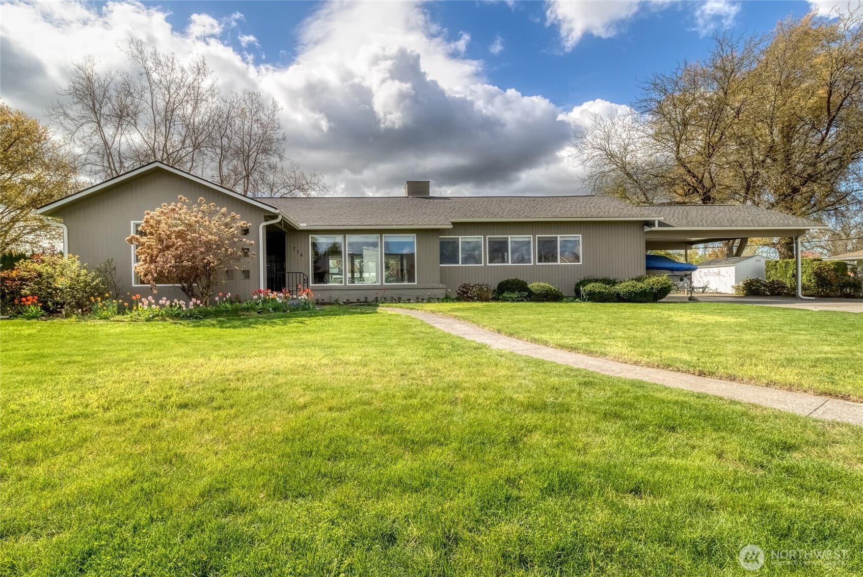 776 Wauna Vista Drive