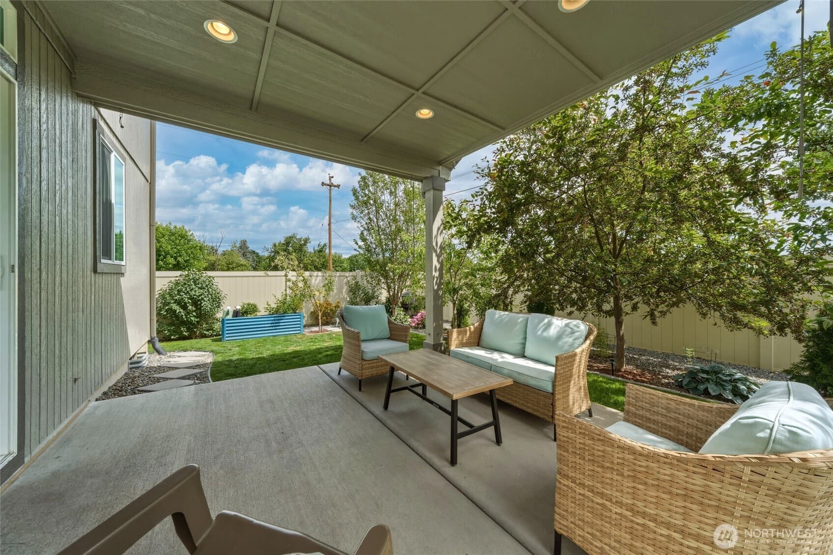 1103 Julia St