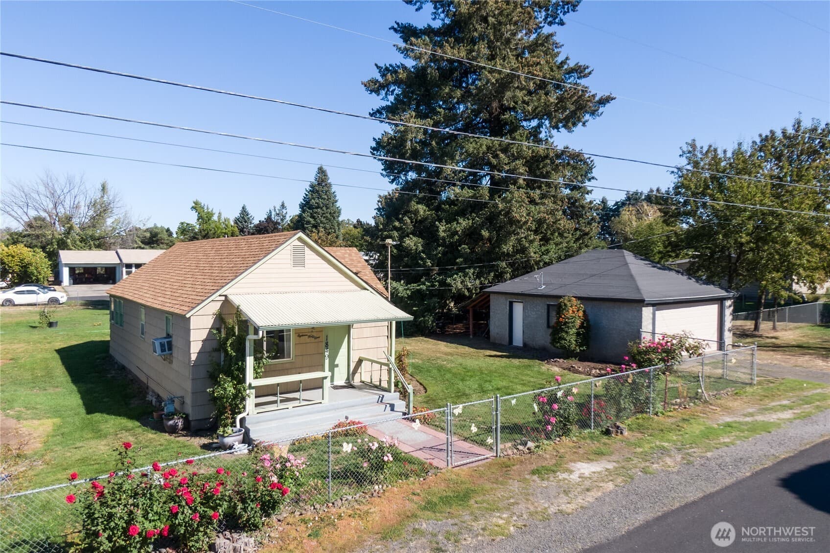 1849 Delmont Street