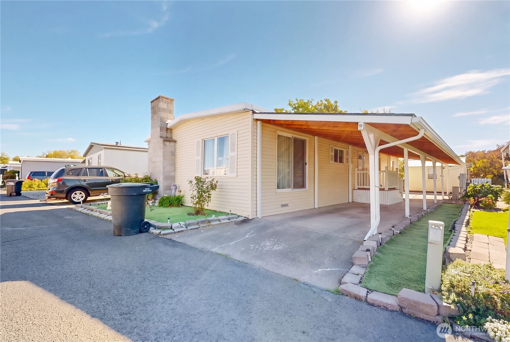 1341 Brooklyn Drive