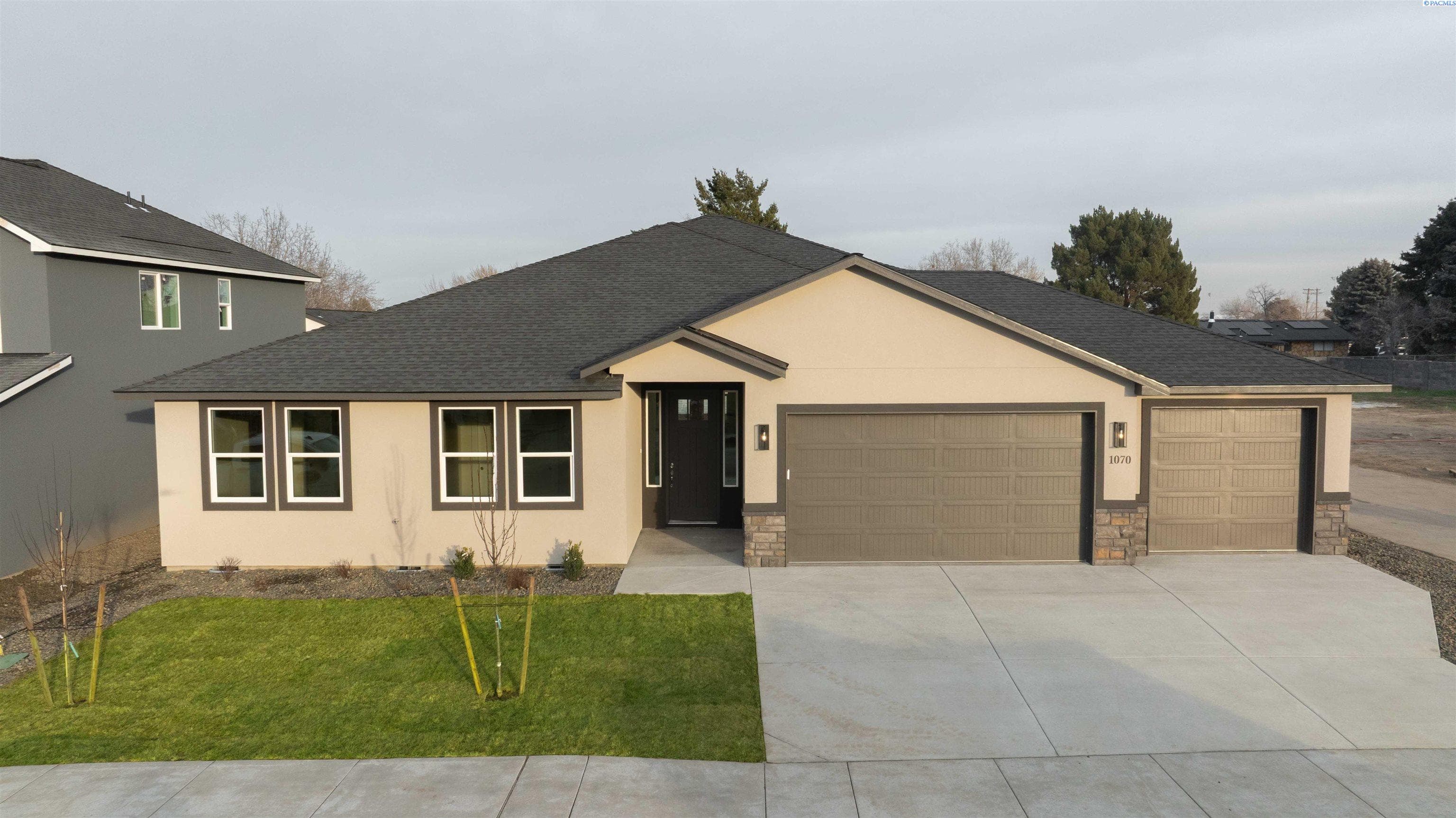 1070 Grant Place