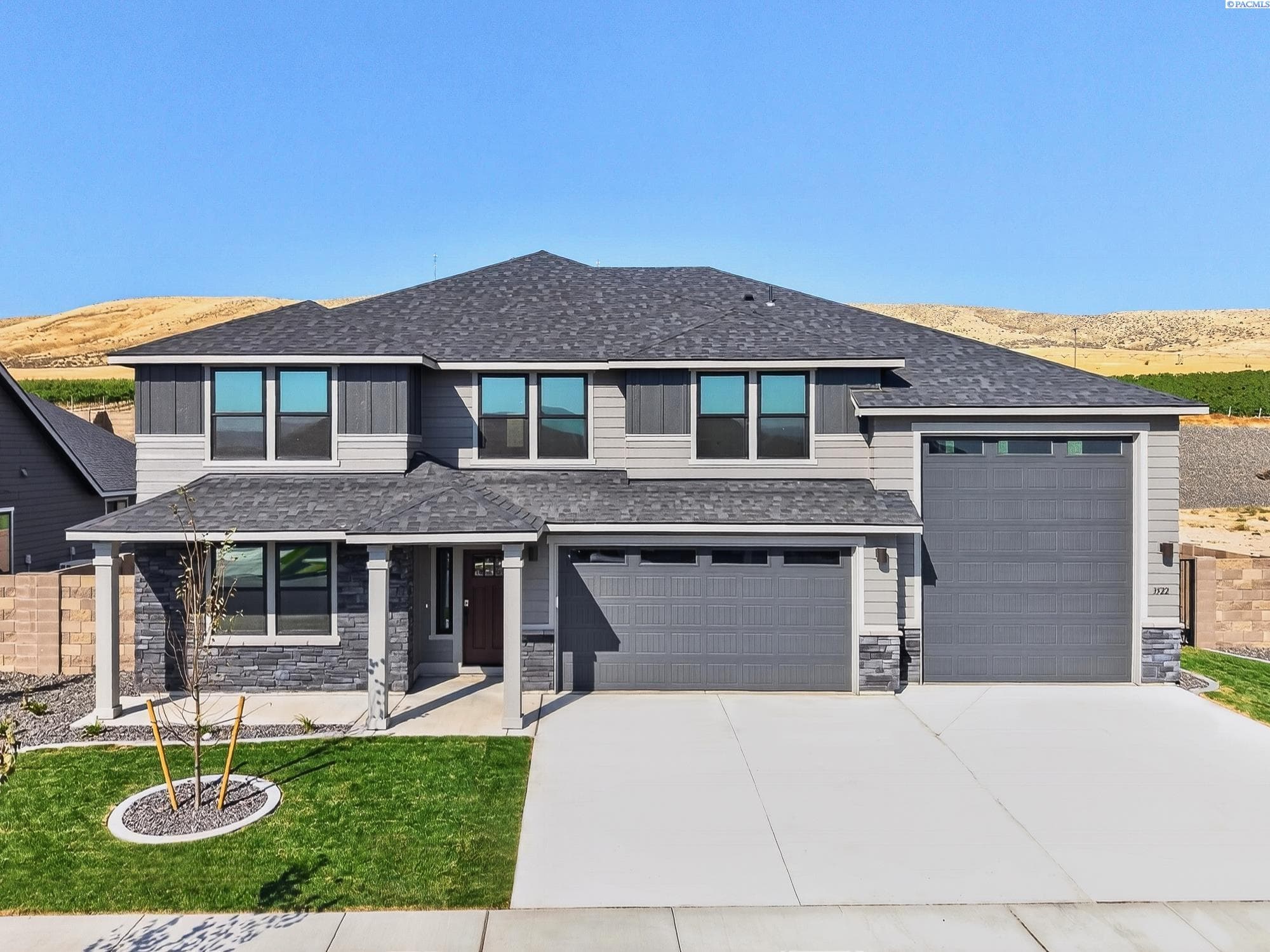 3522 Highview St.