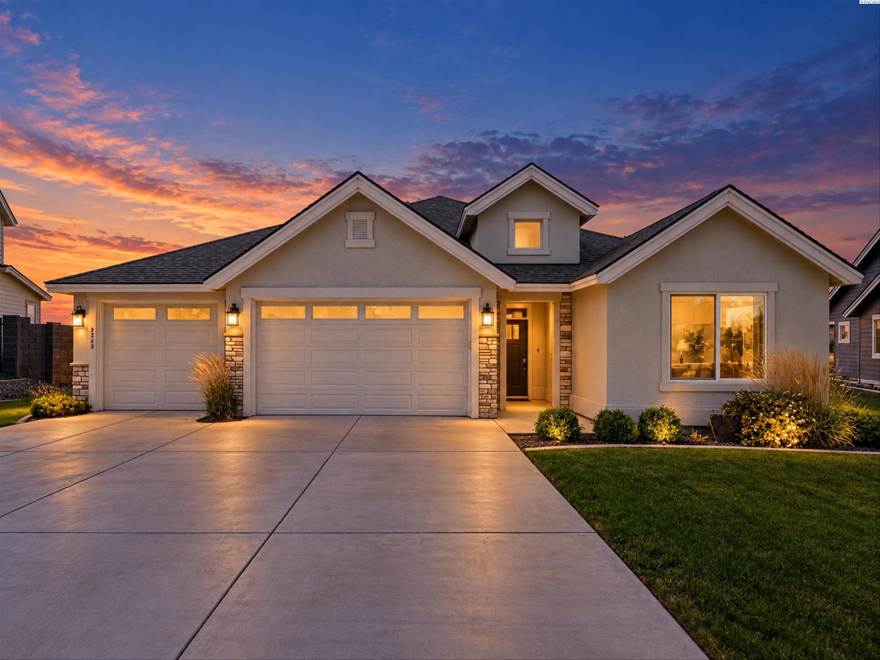 2243 Legacy Lane