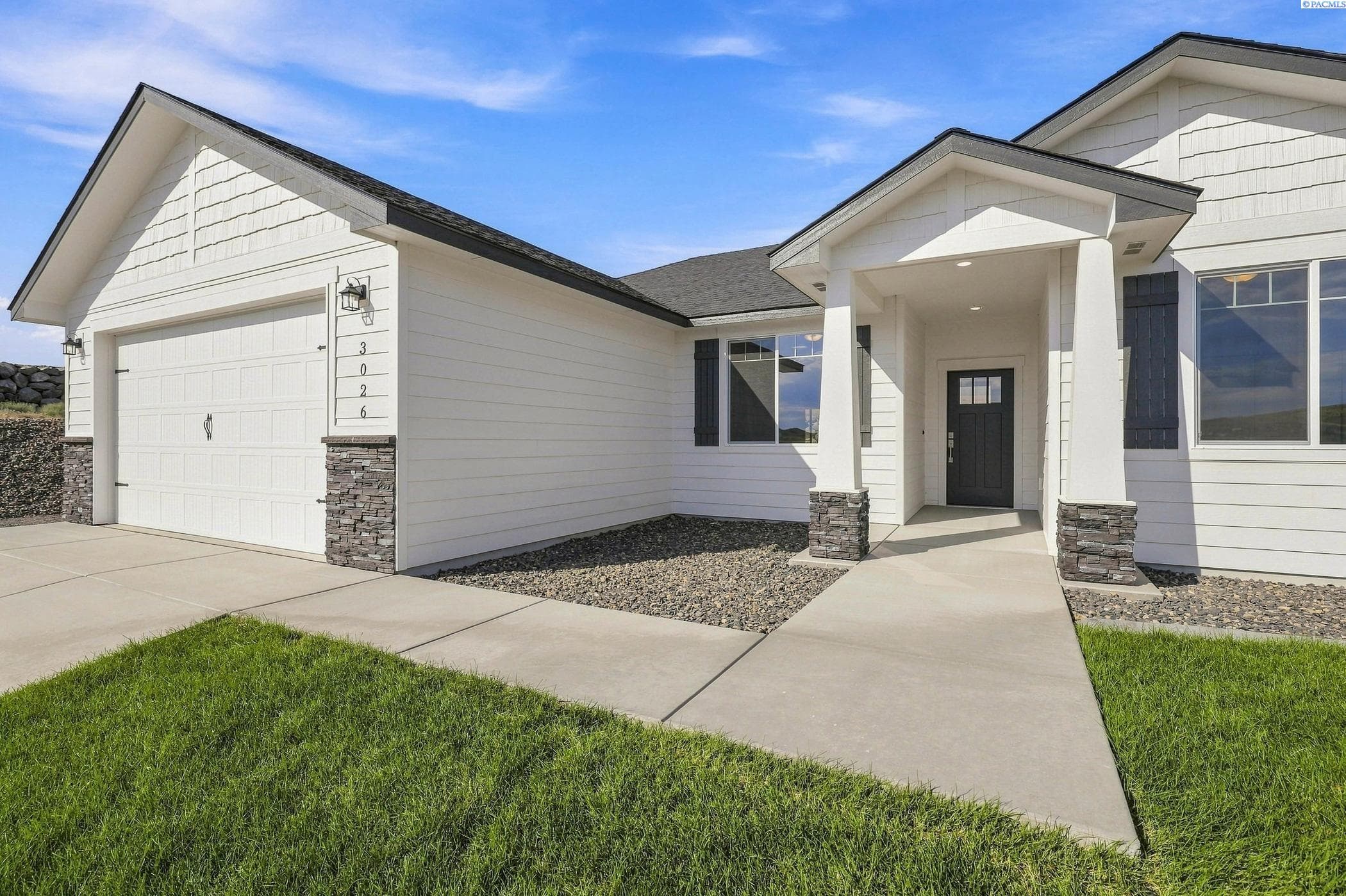 3026 Belfair