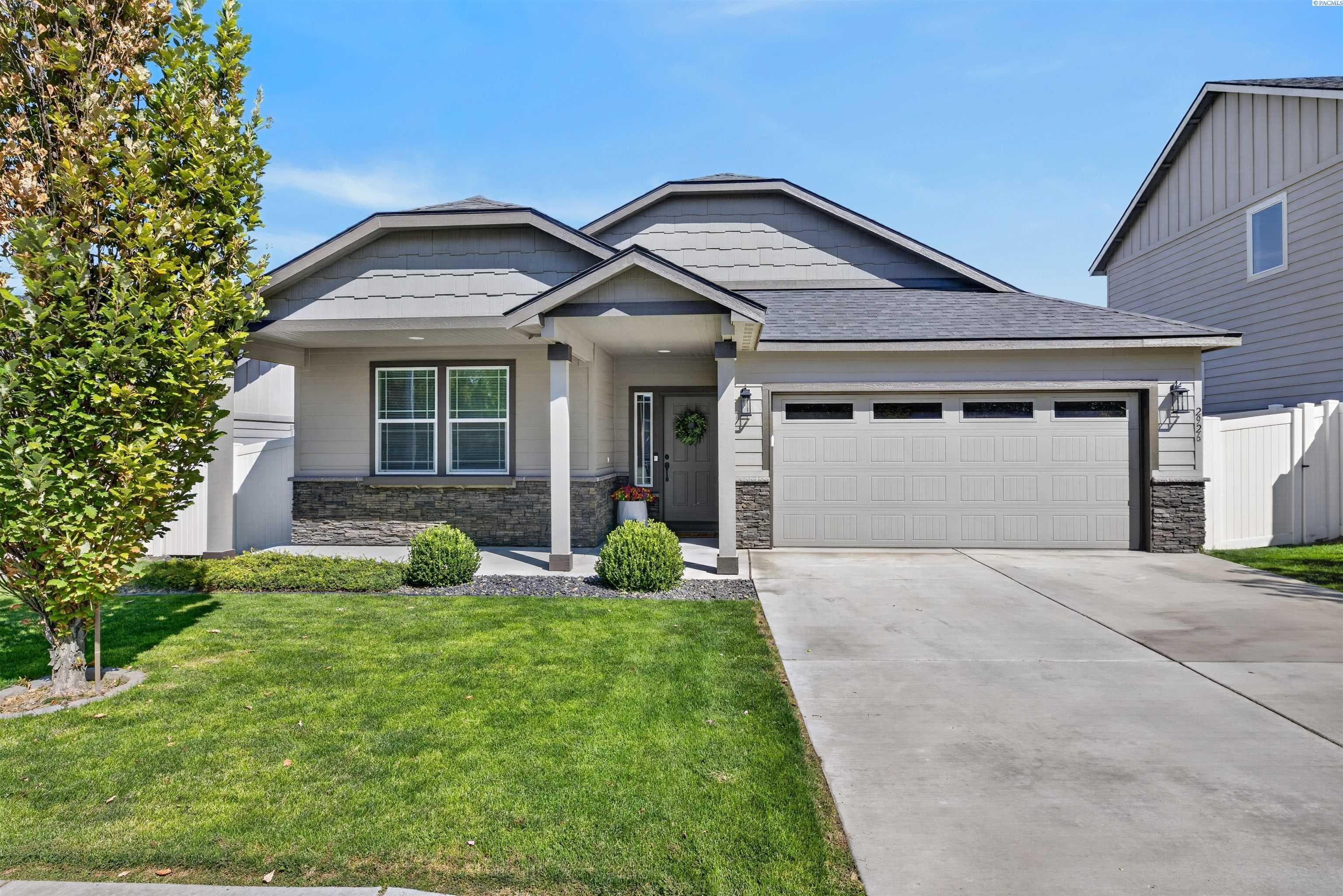 2926 Bellerive Dr