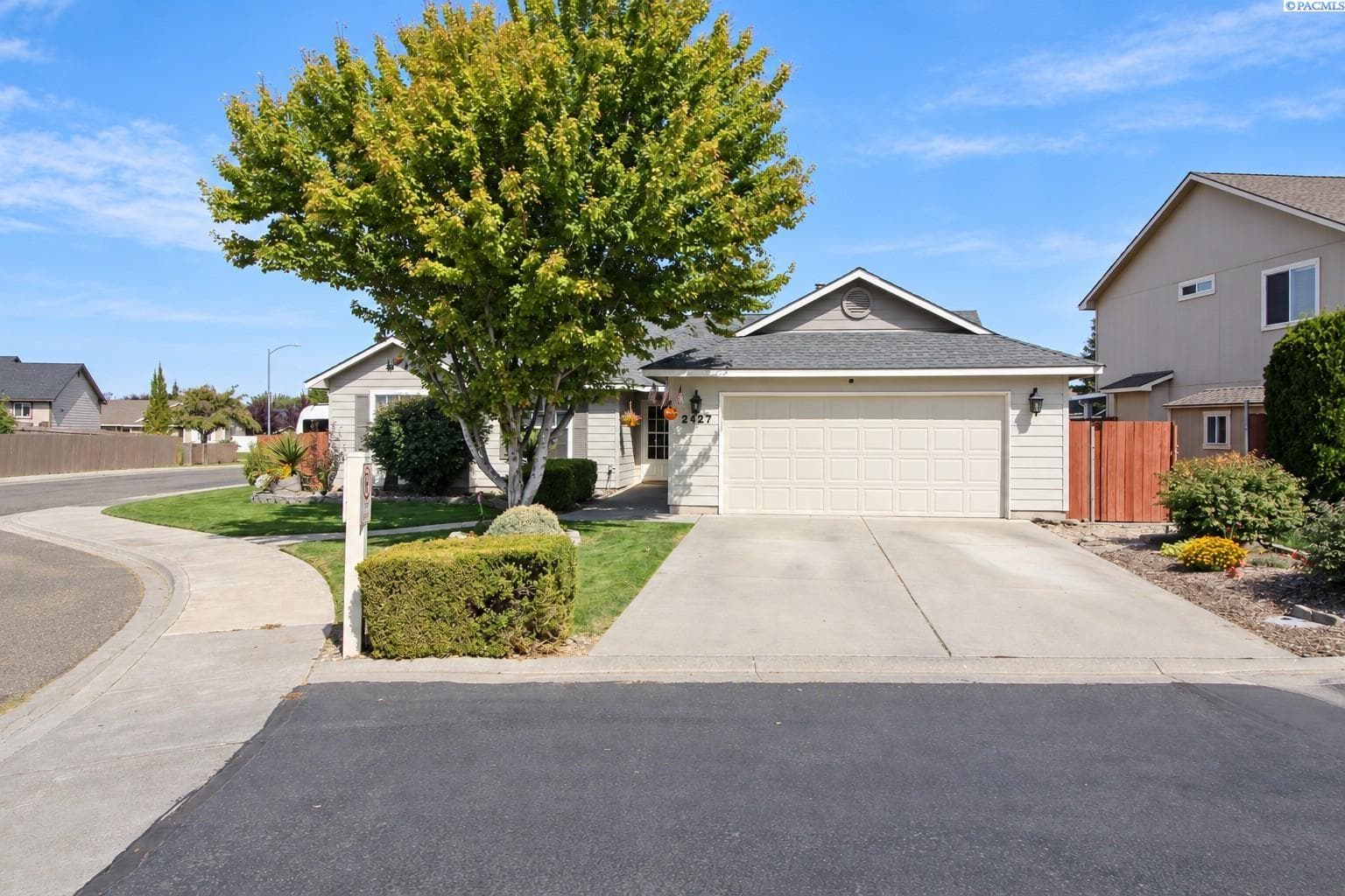 2427 Arthur Court