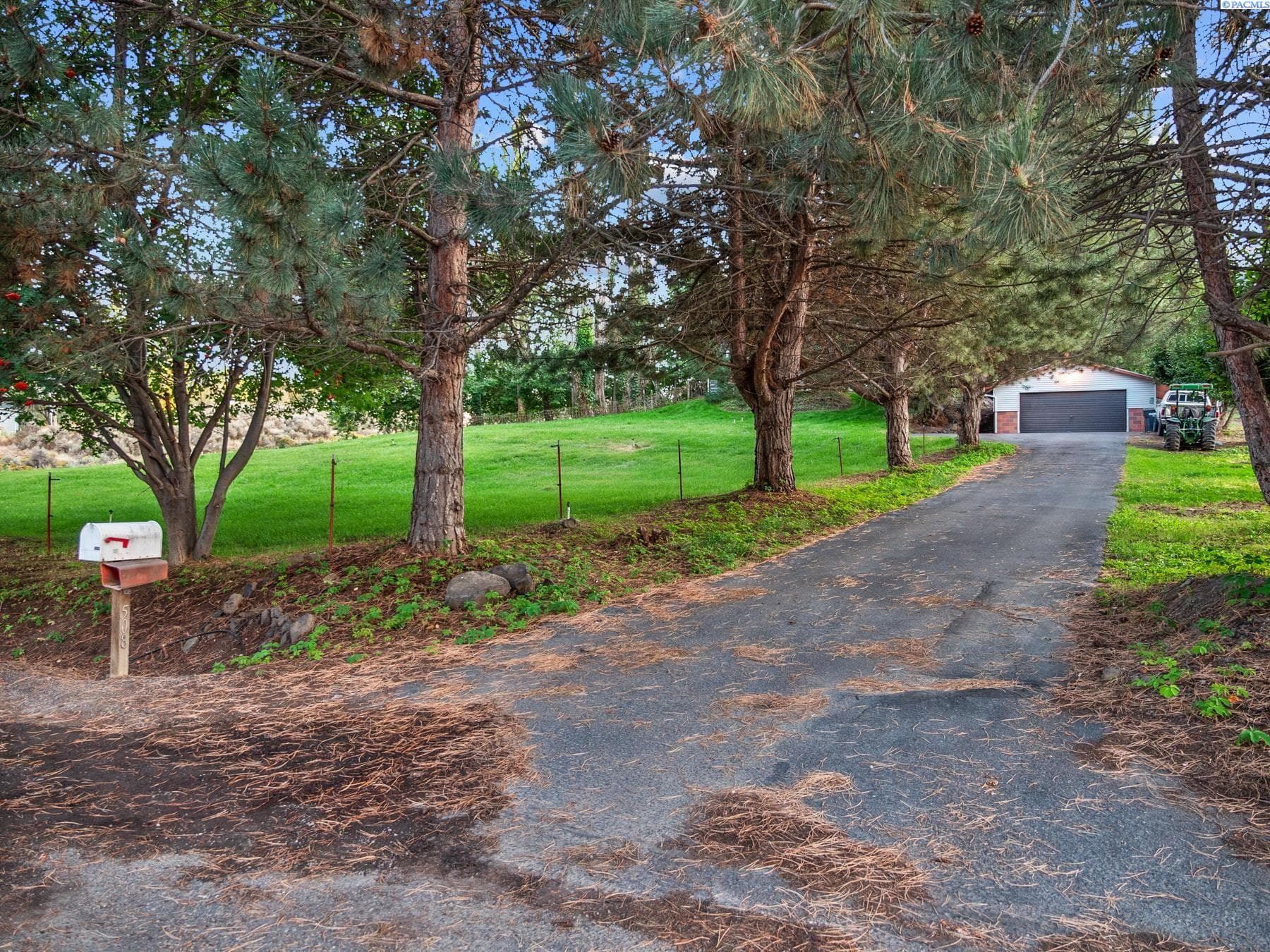 508 Manzanita Ct — photo 1