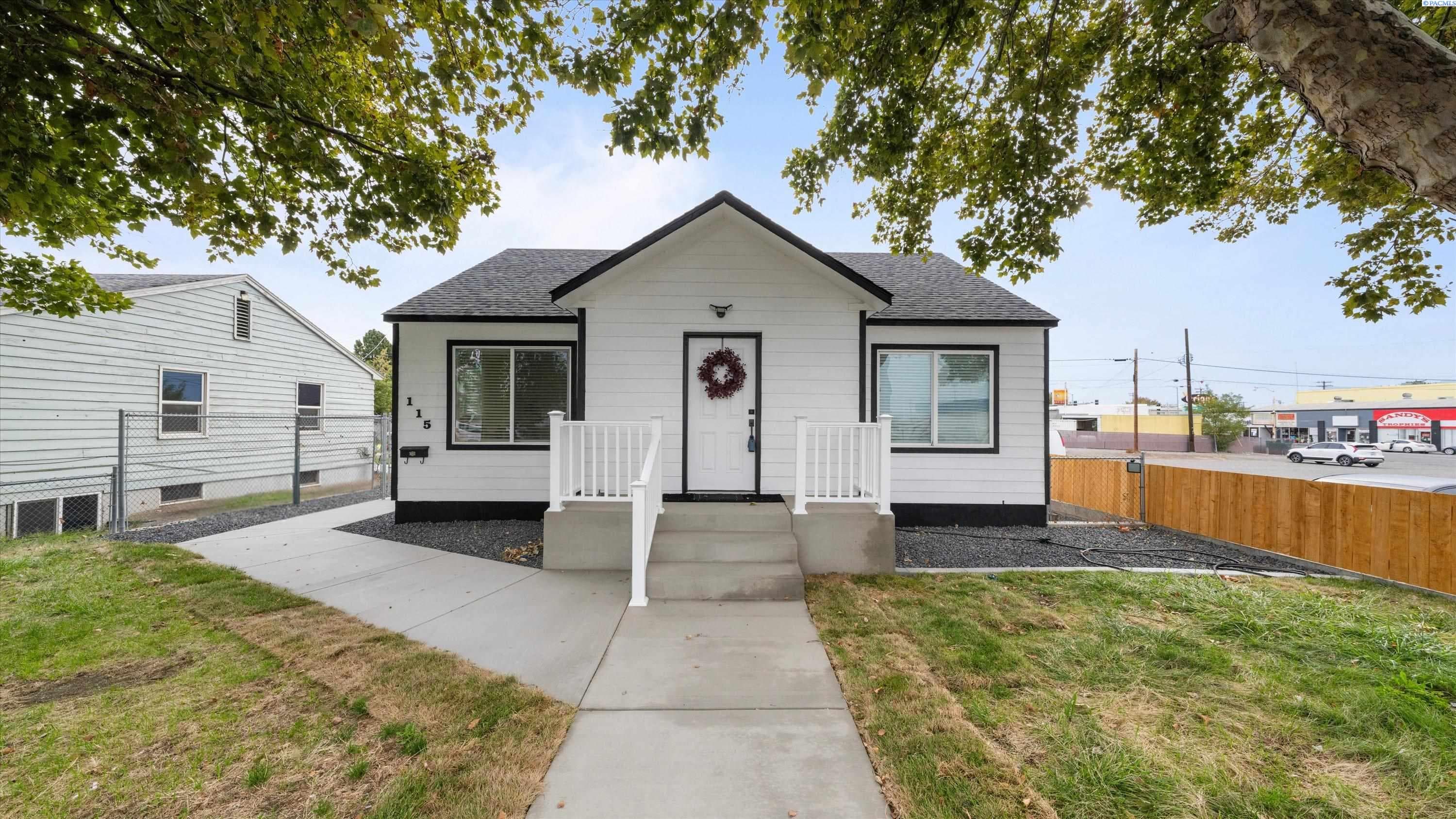 115 8th Ave.