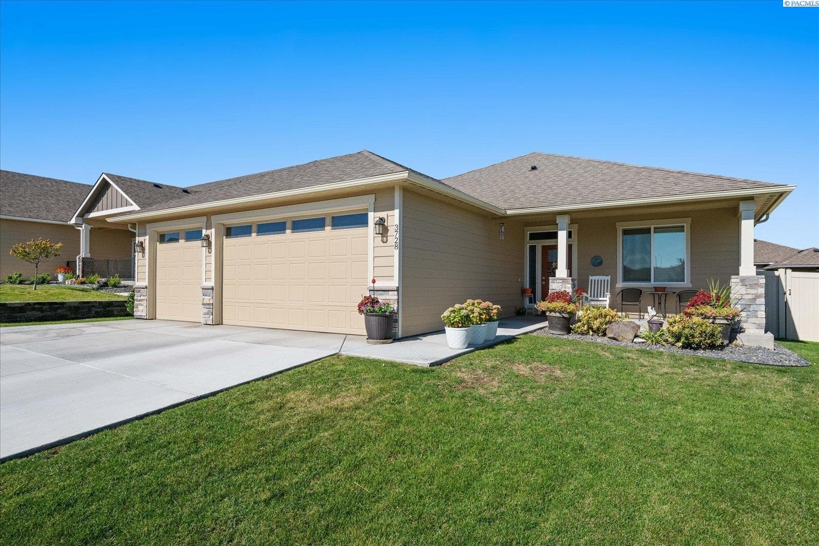 3728 Van Buren Pl