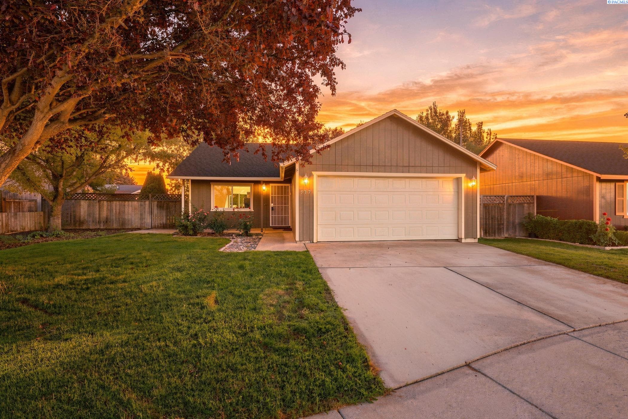 517 Perry Ct