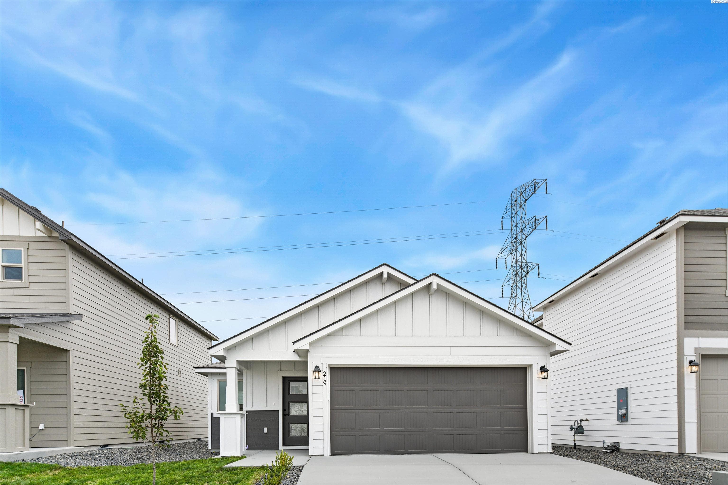 219 Dewberry Pl