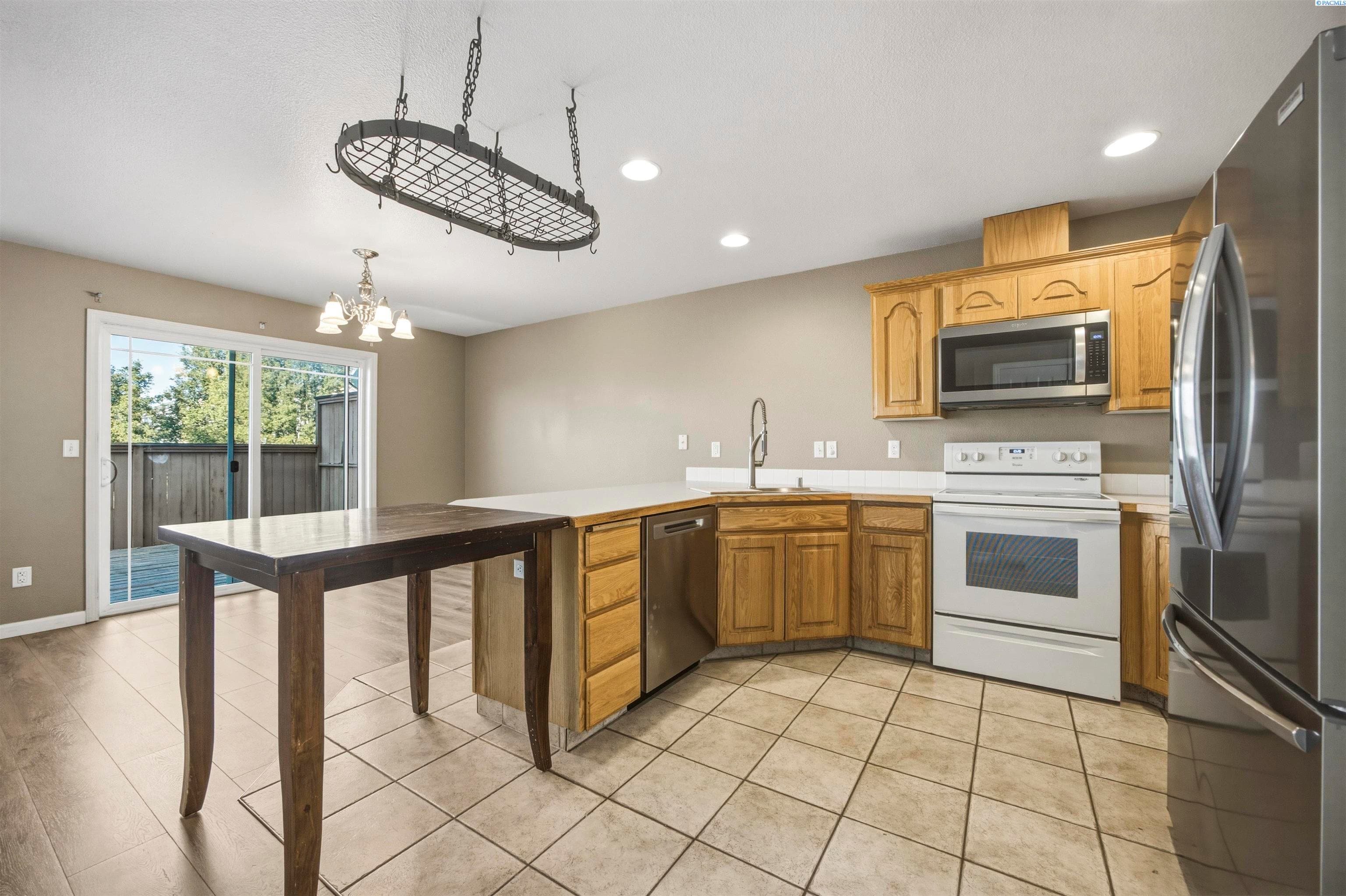 4902 Road 76 — photo 1