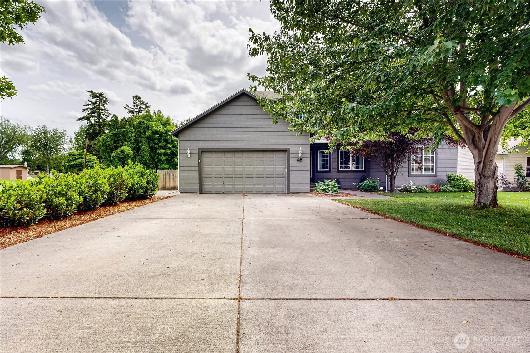 48 Parkwood Circle