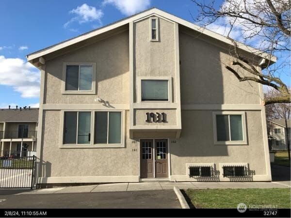 1931 Melrose Street — photo 1