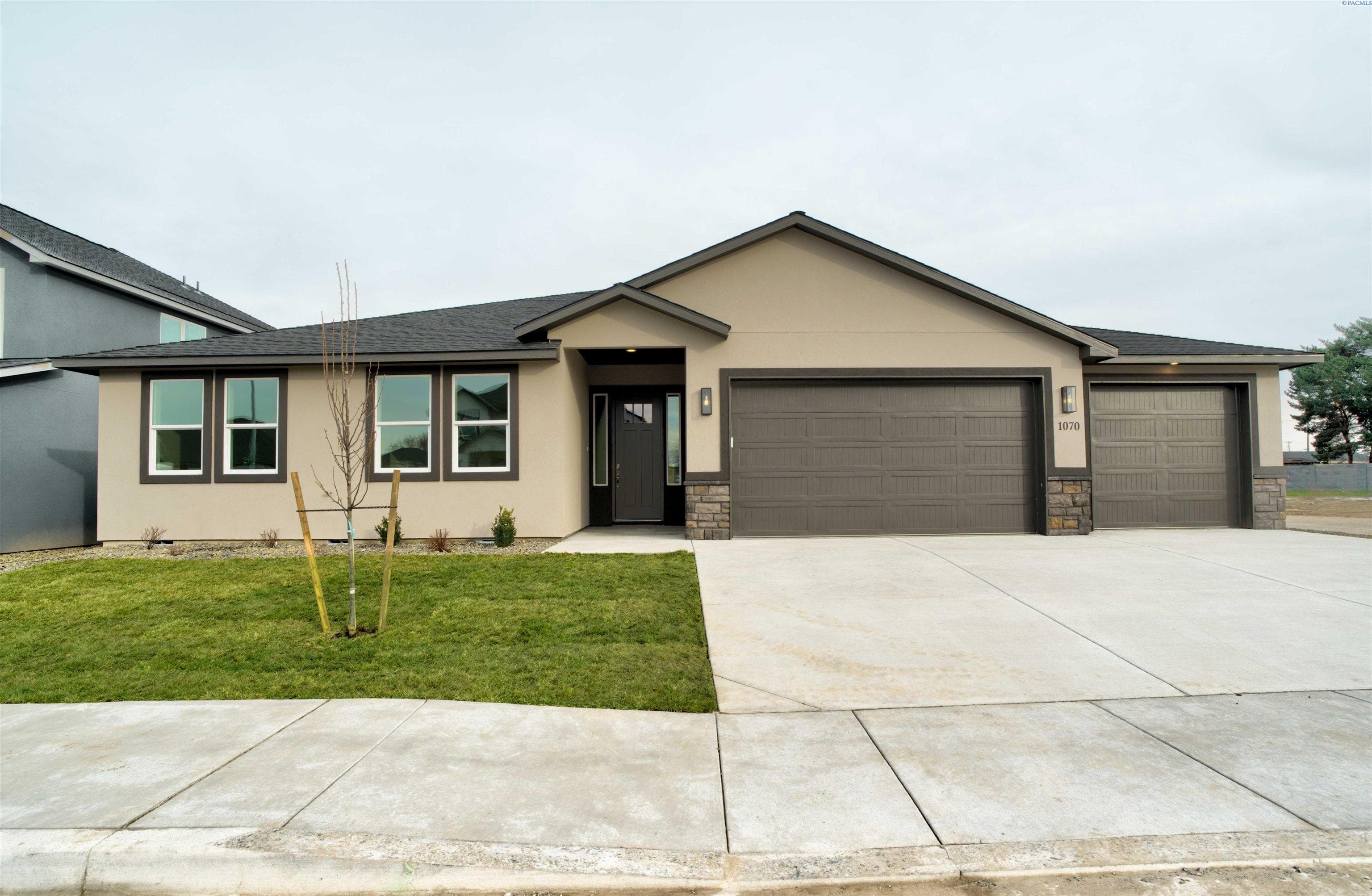 1070 Grant Place