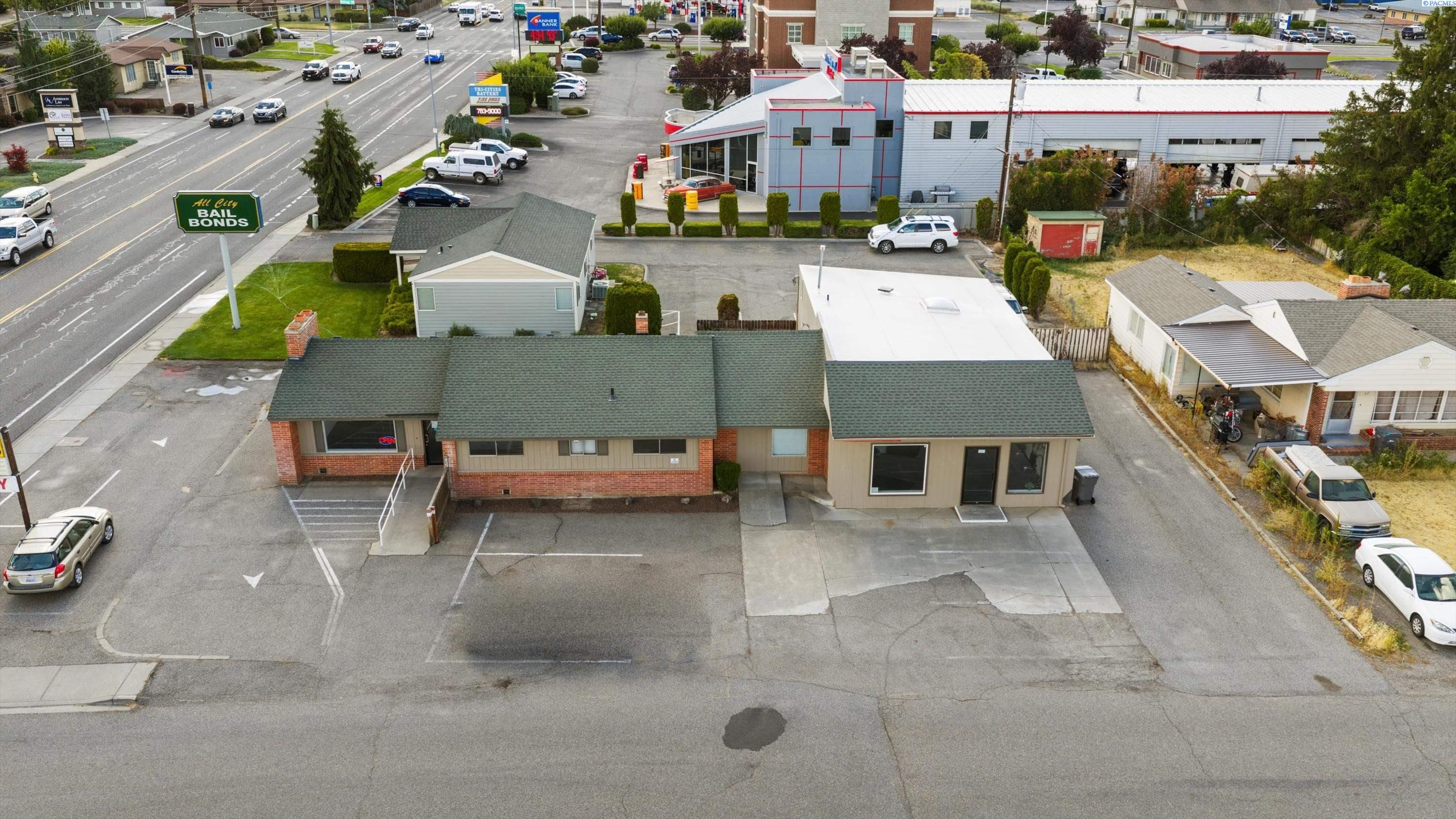 5804 Clearwater Ave