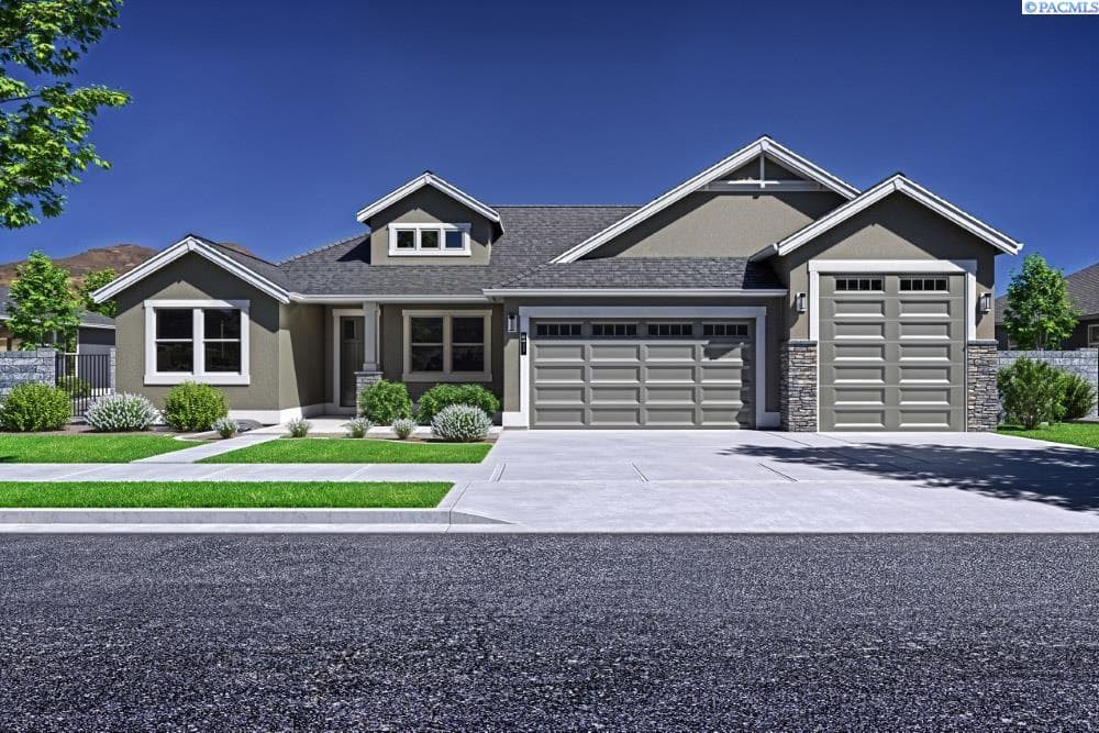5622 Flathead Ave.