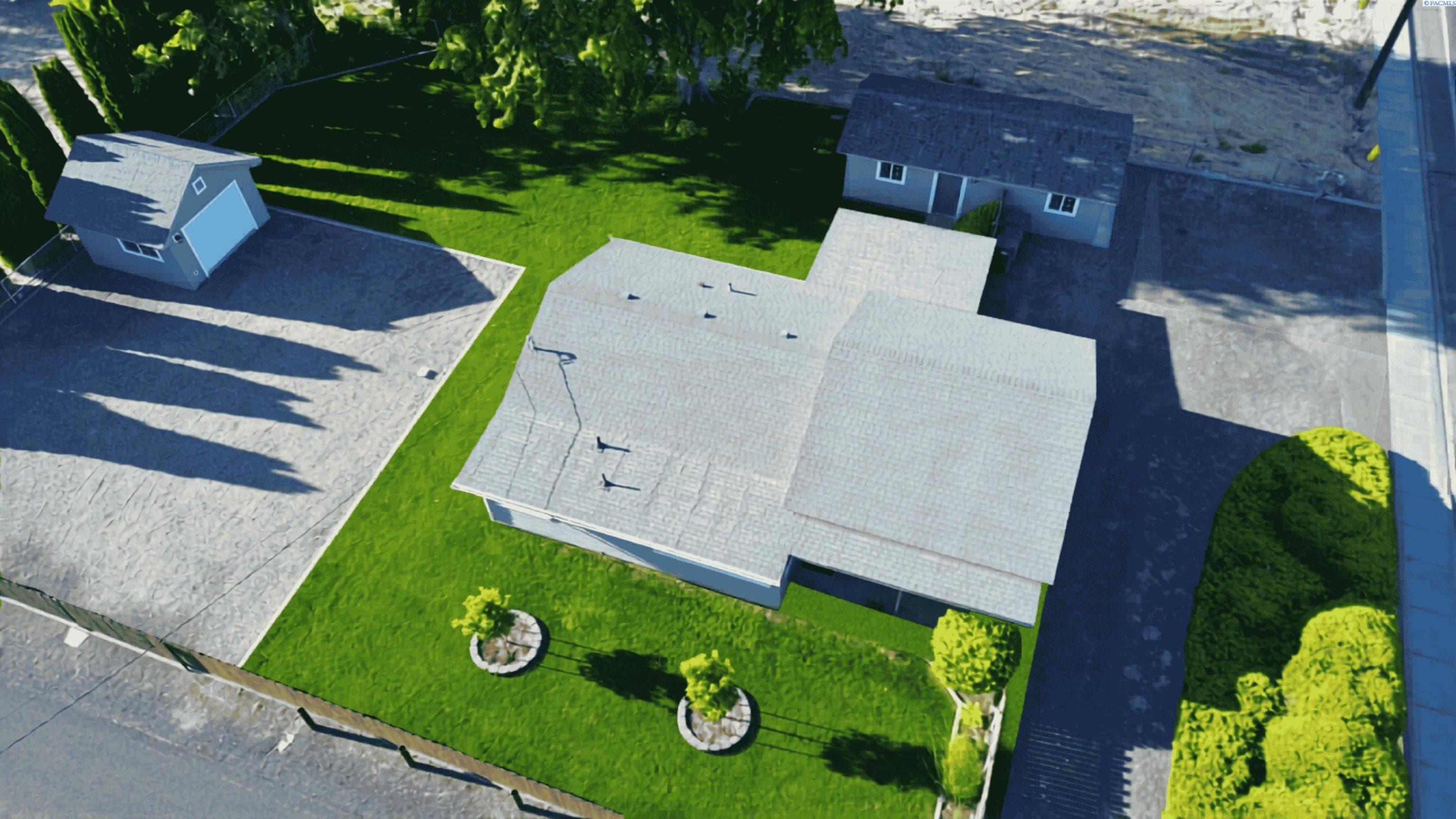4 23rd Ave