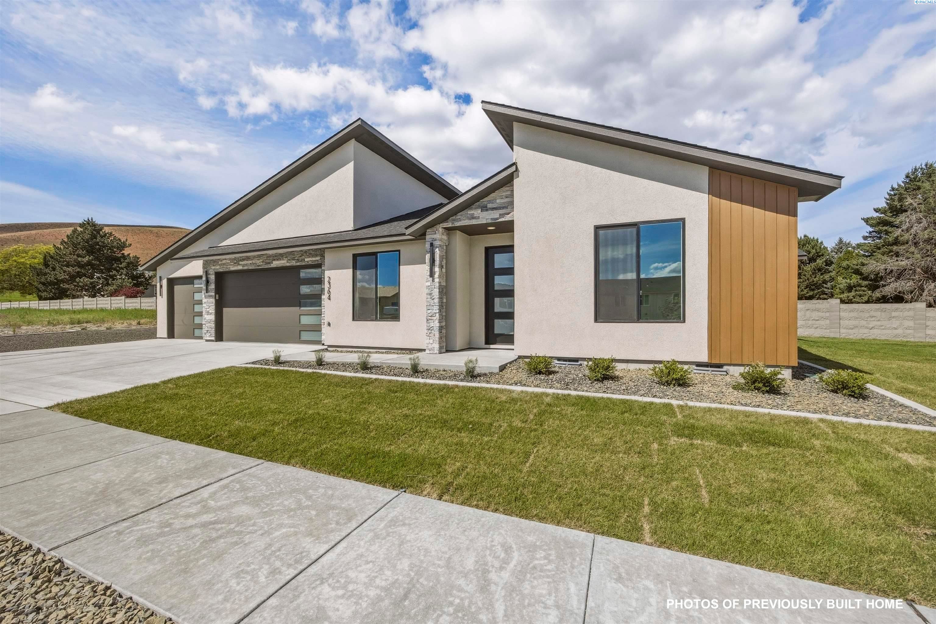 2339 Lariat Lane