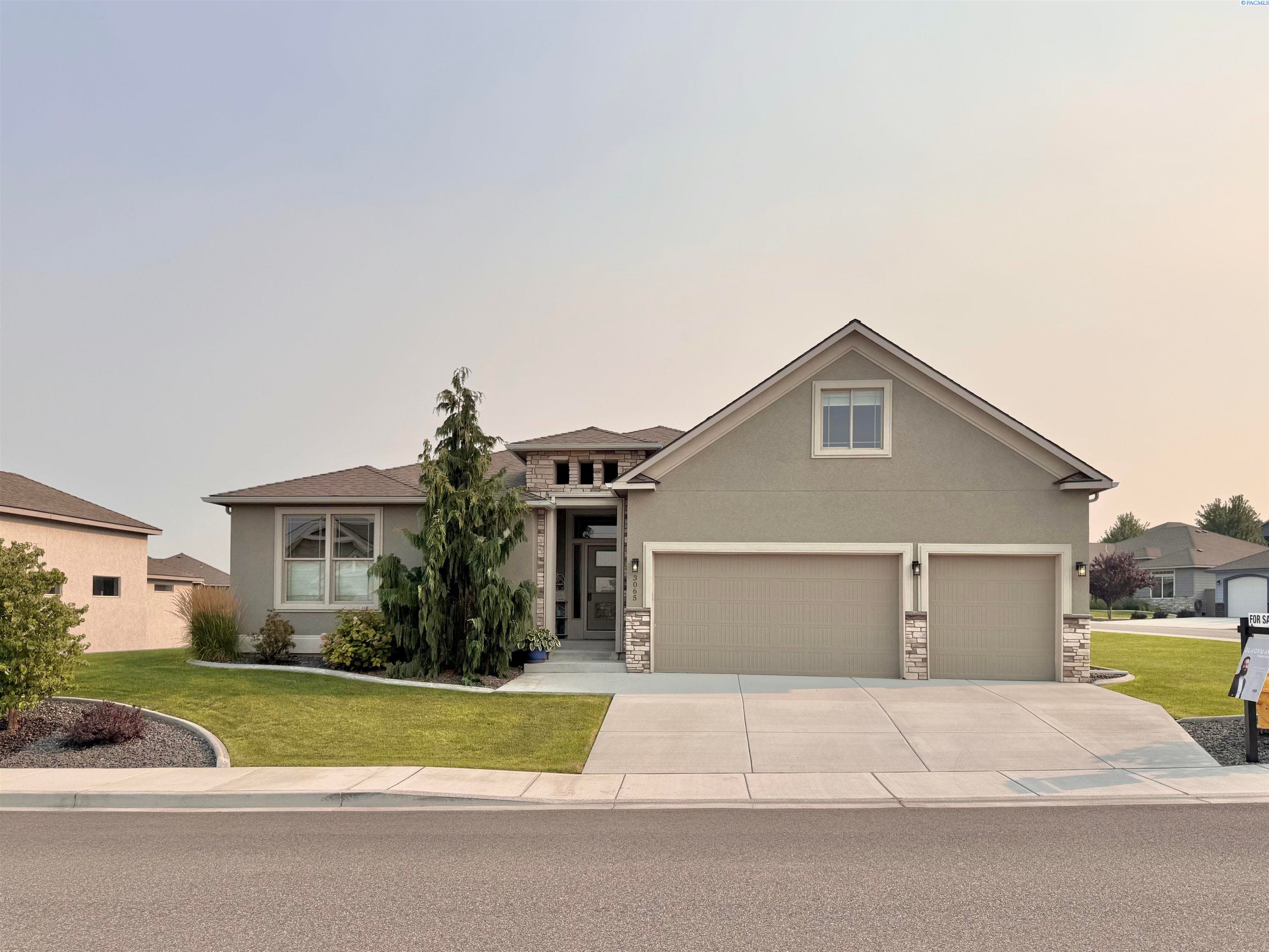 3065 WILD CANYON WAY