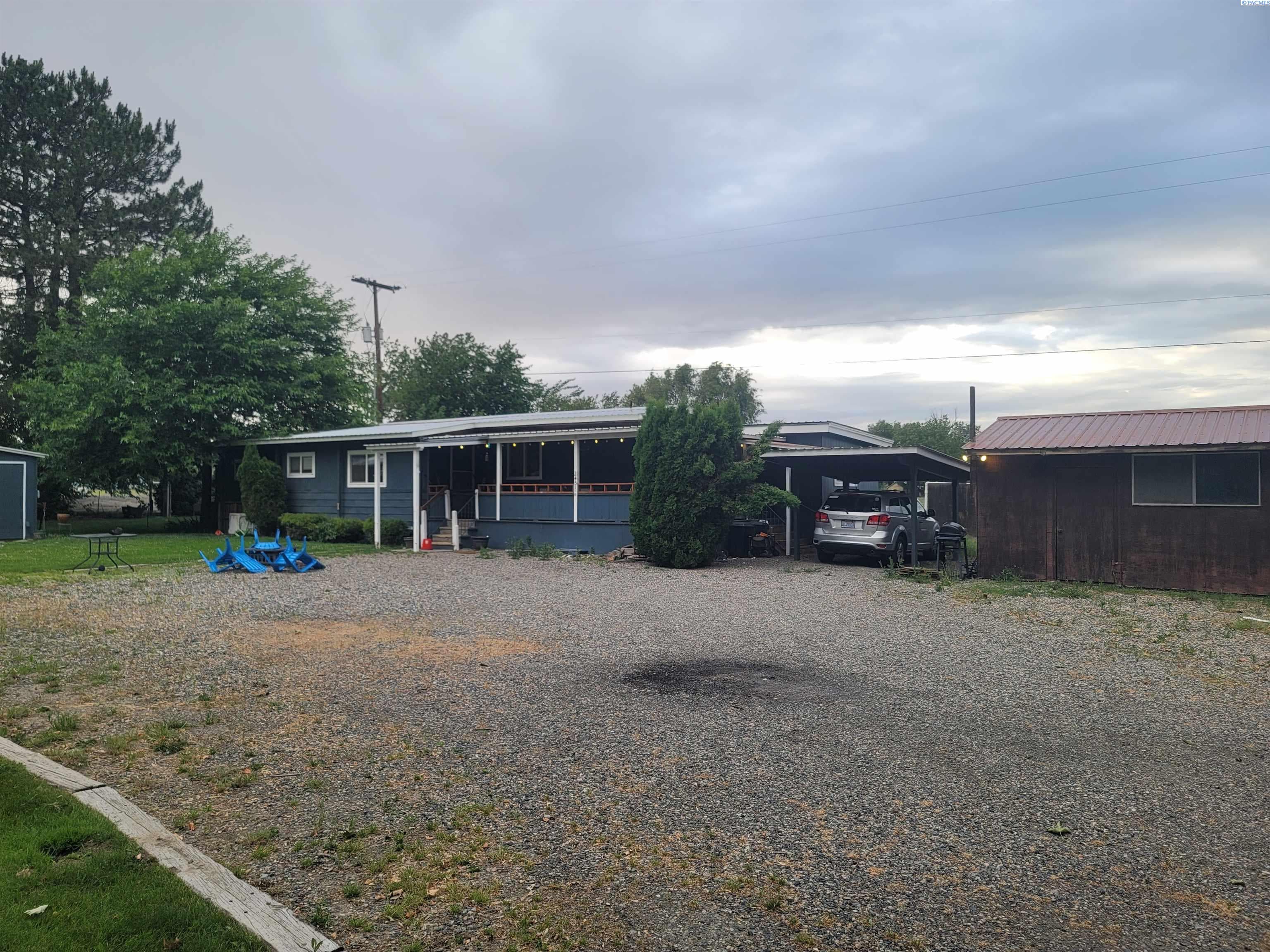 24524 Oak Street — photo 1