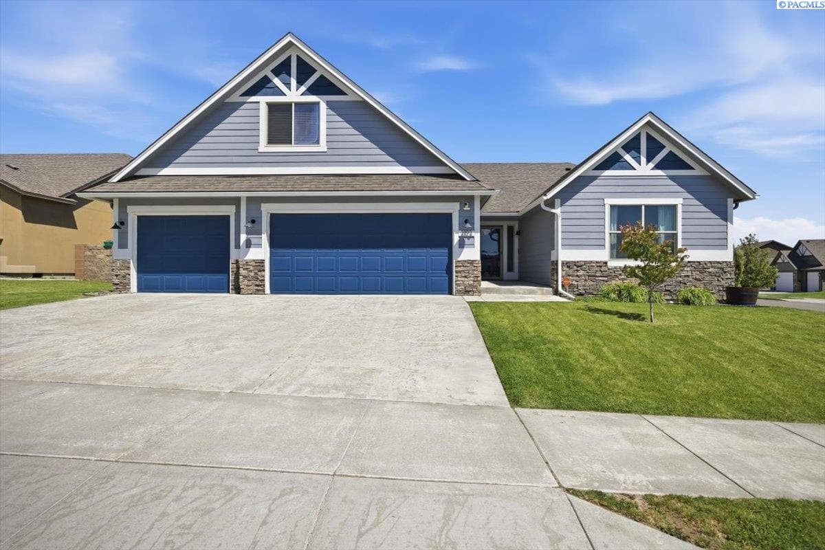 3193 Edison Ct.