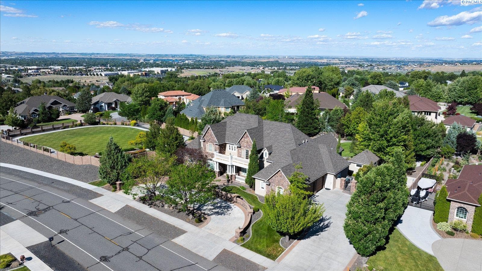 1294 Country Ridge Dr