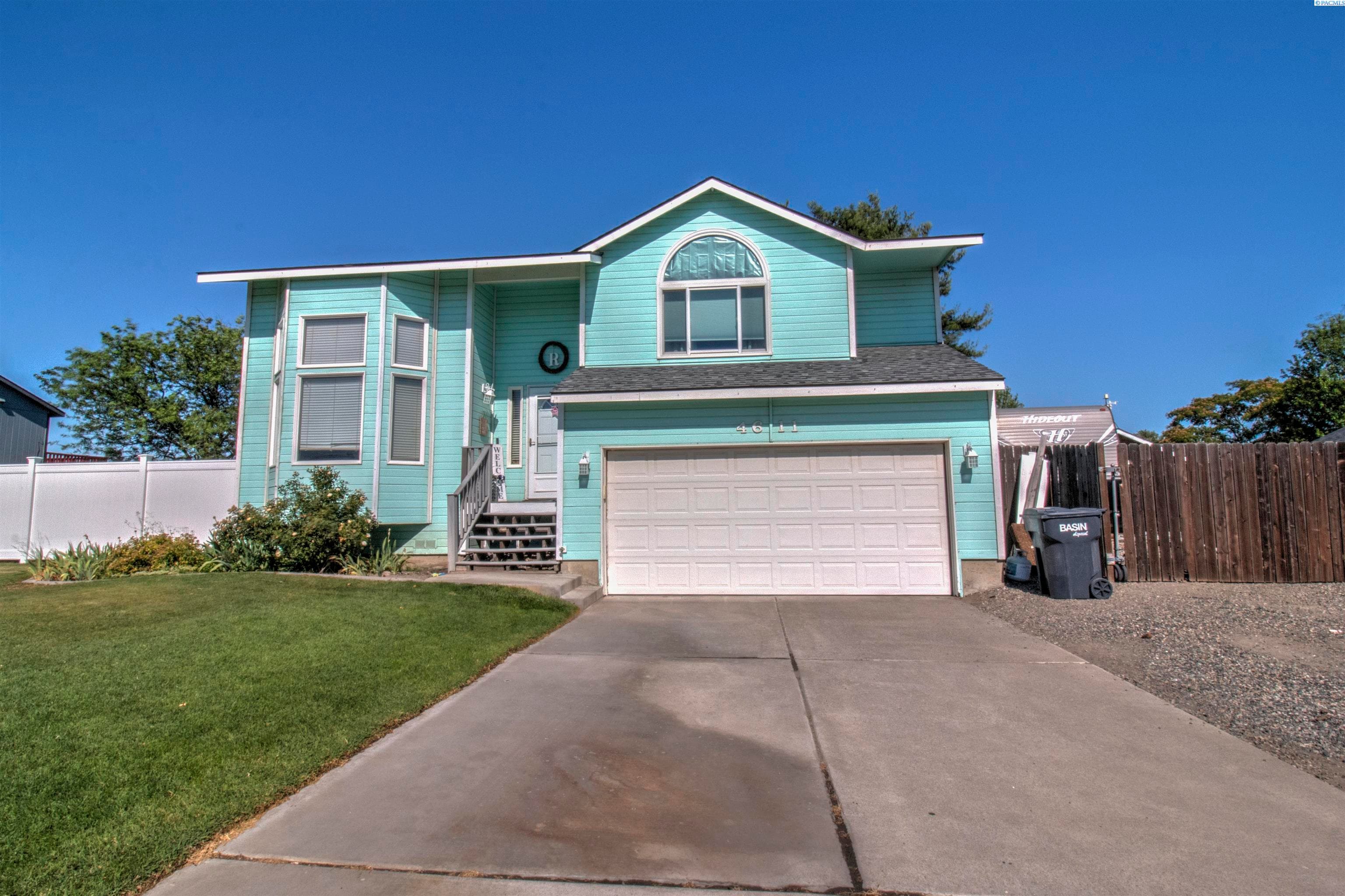 4611 Saguaro Dr