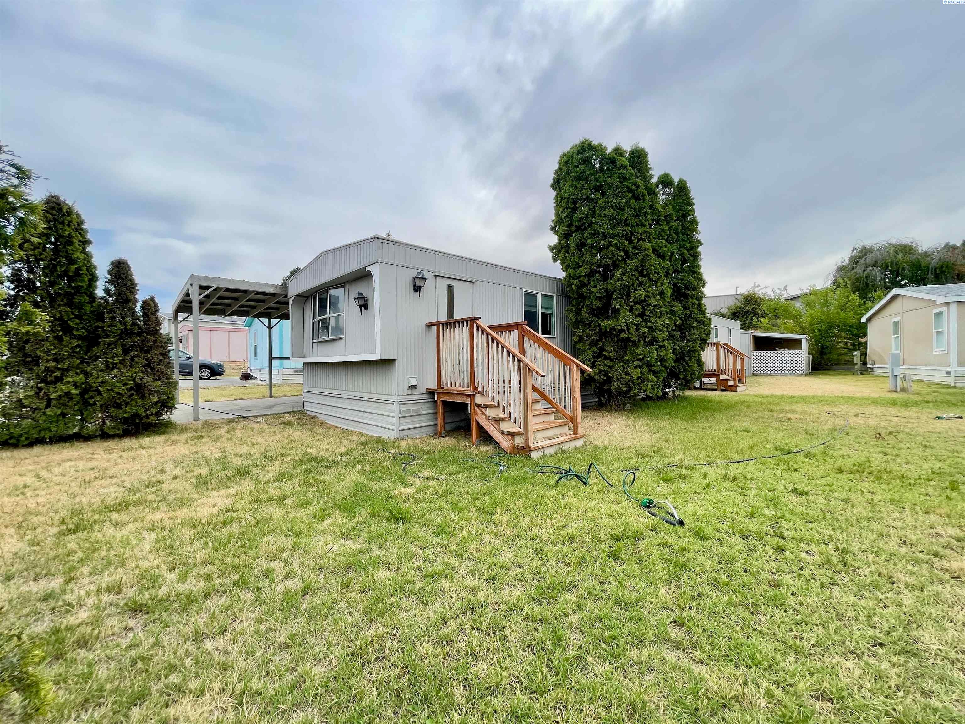 198 Crestwood Drive