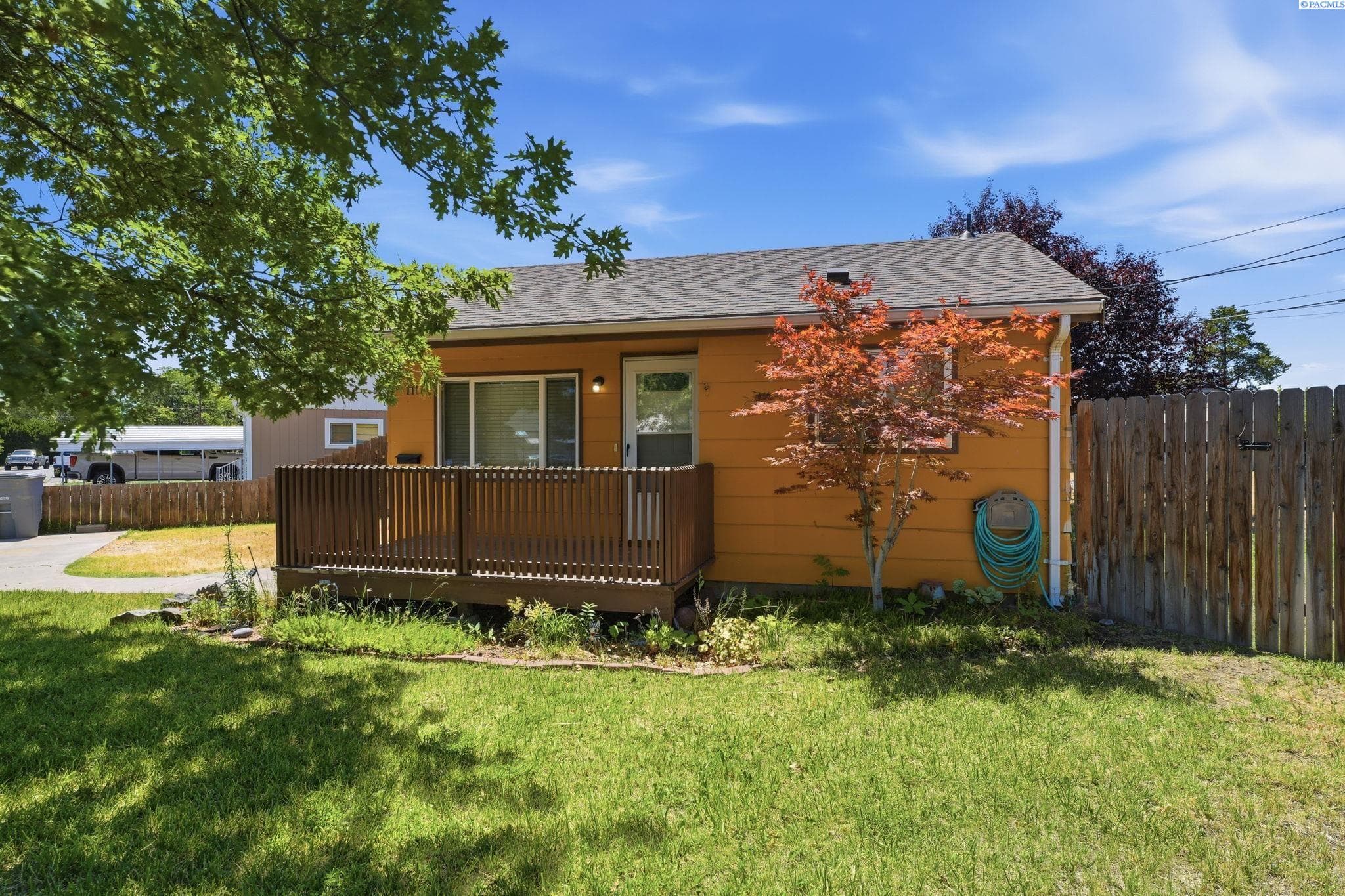 1111 Potter Ave. — photo 1