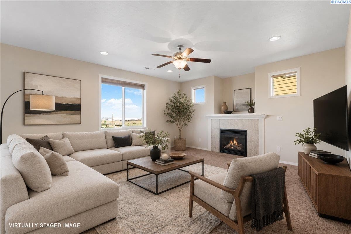 2660 Sandpiper Loop