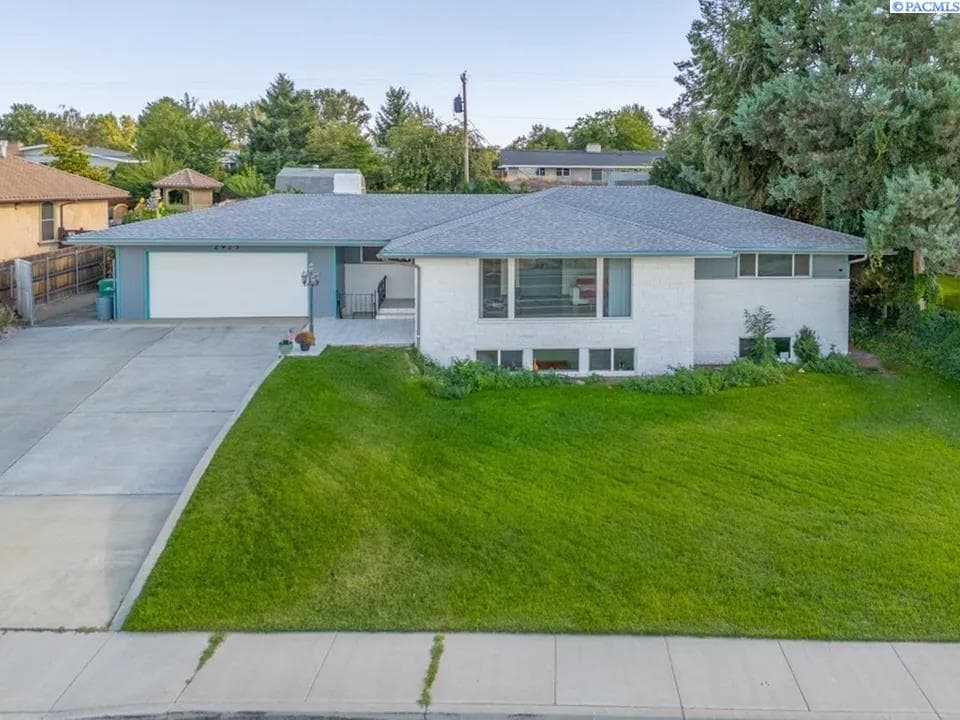 2923 Canal Dr
