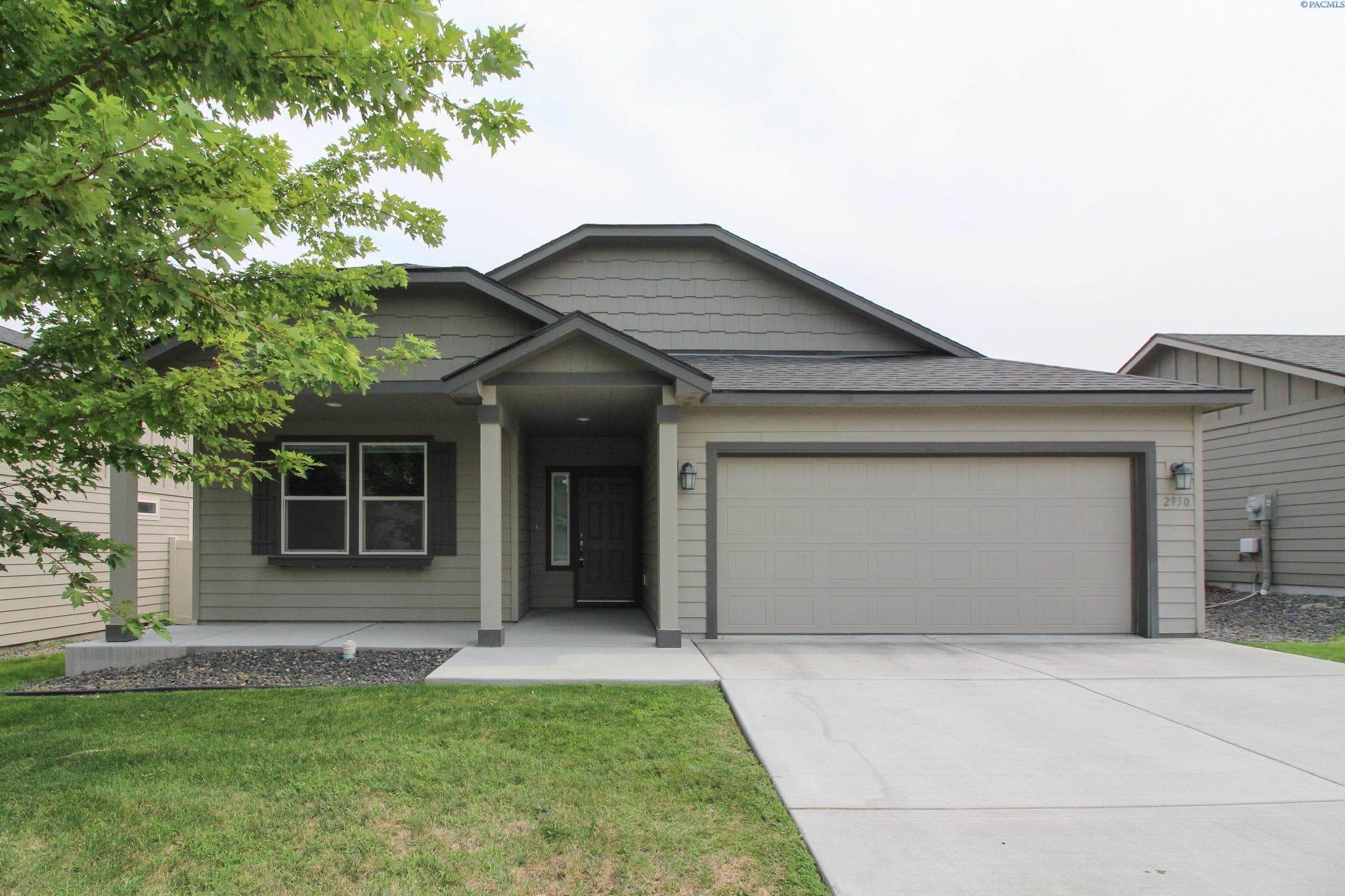 2950 Woodland Pl — photo 1
