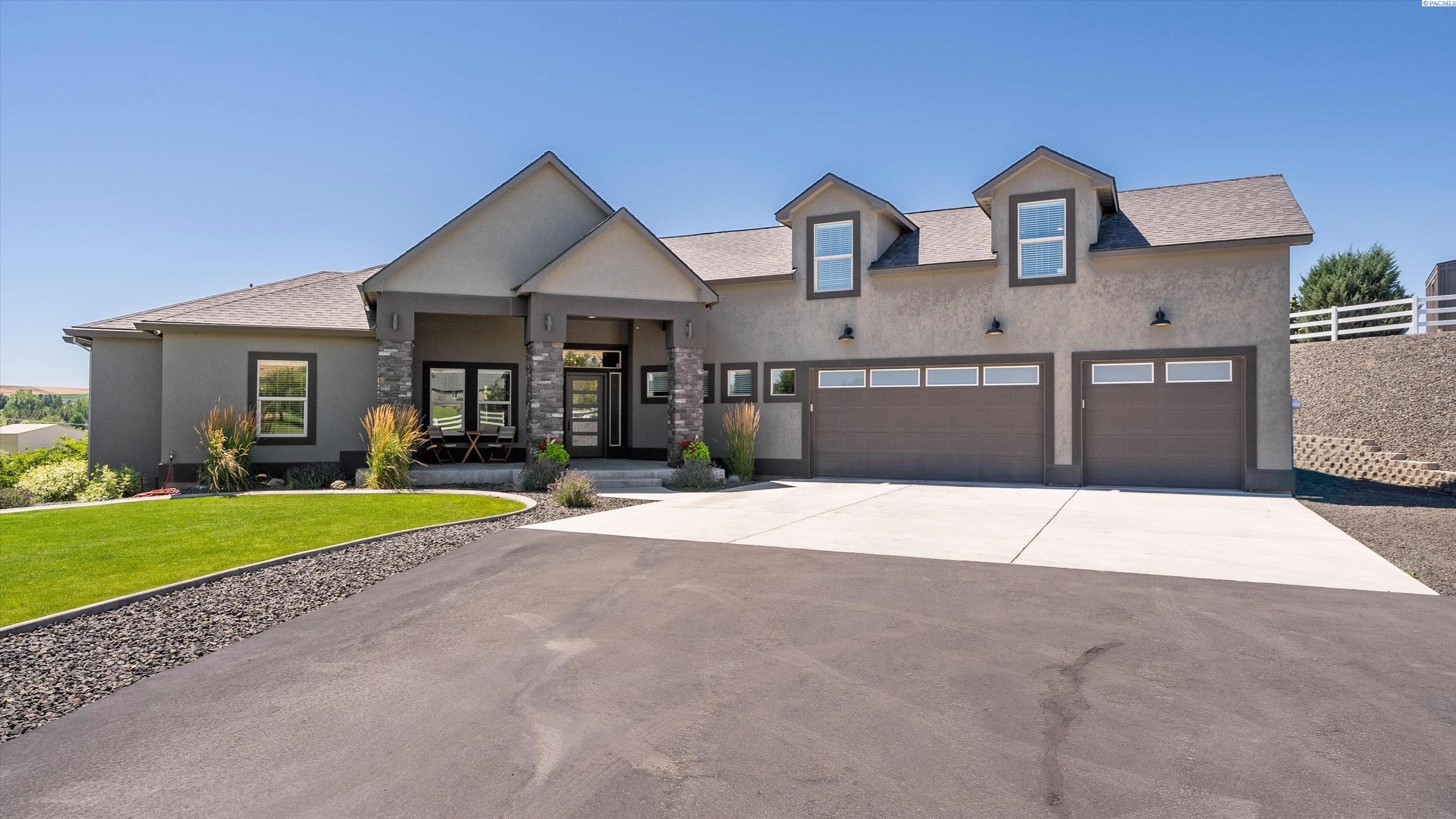 1506 Bermuda Rd — photo 1