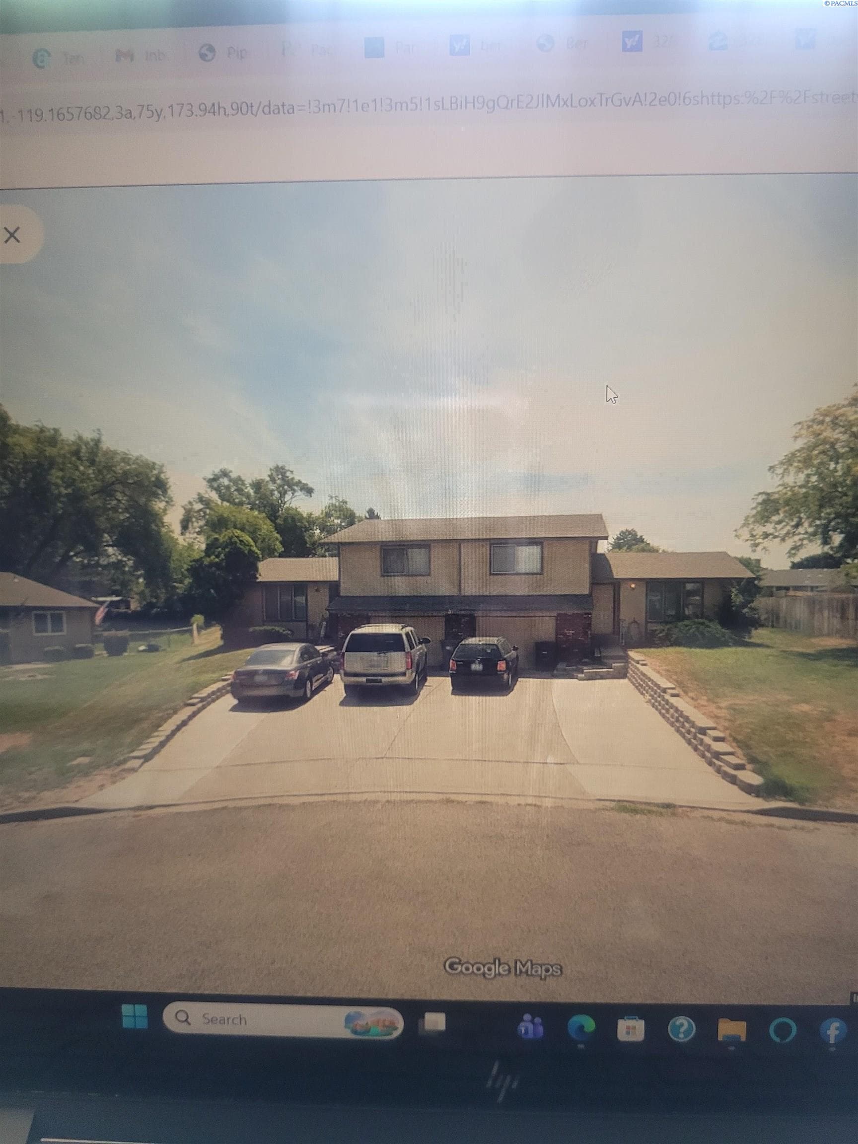 3287 9th Place — photo 1