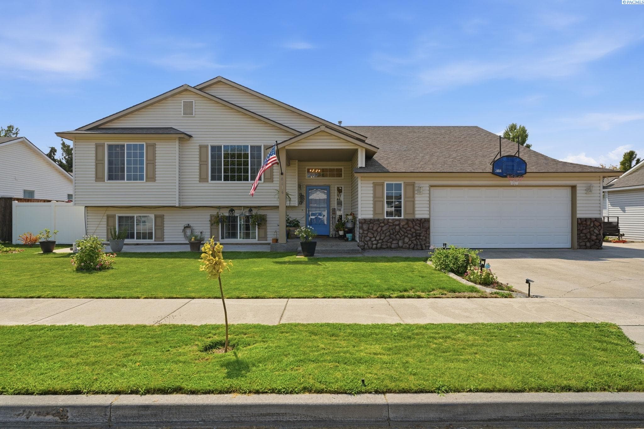 8416 Lancaster Dr.