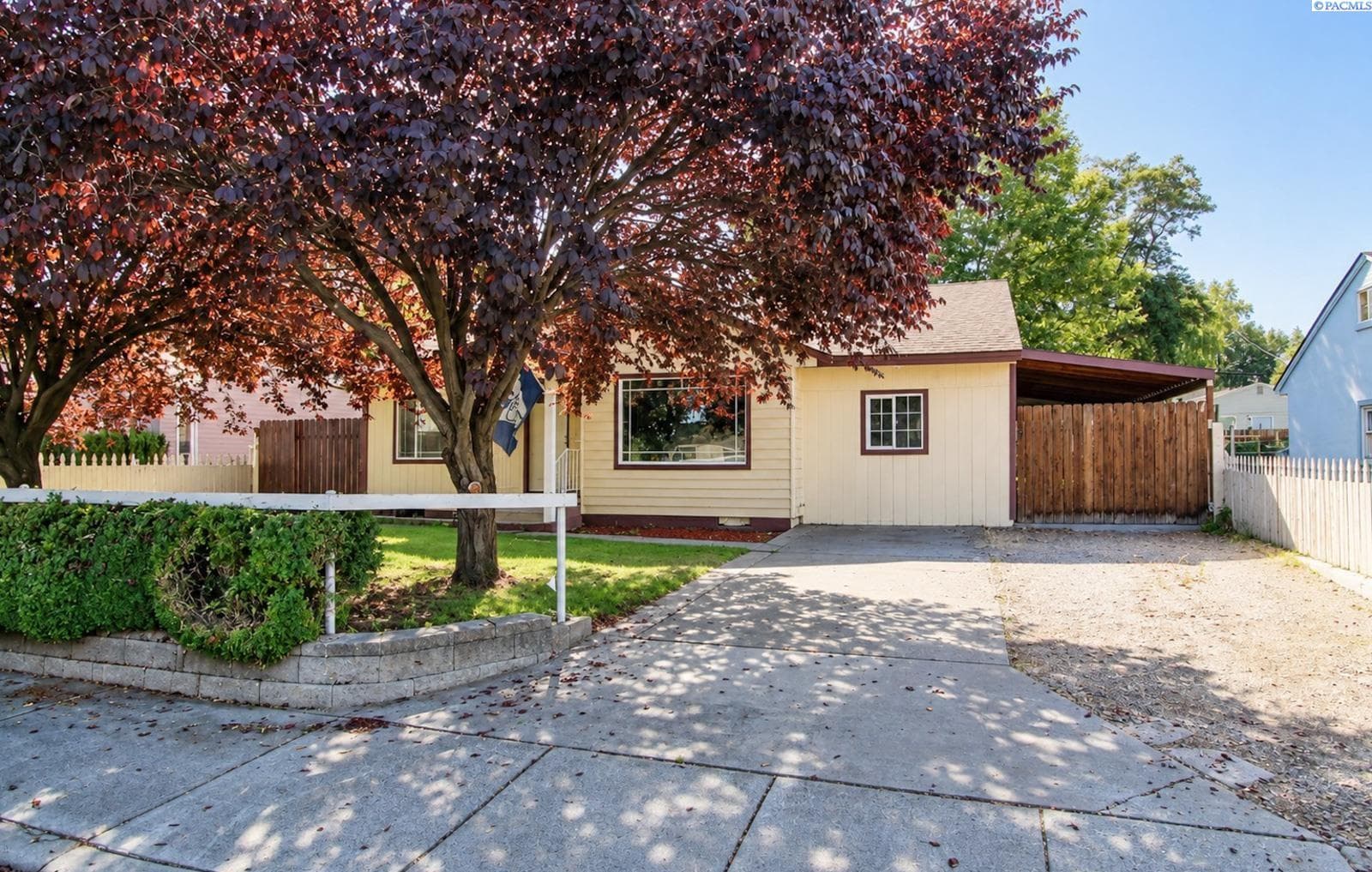 114 Vancouver Street