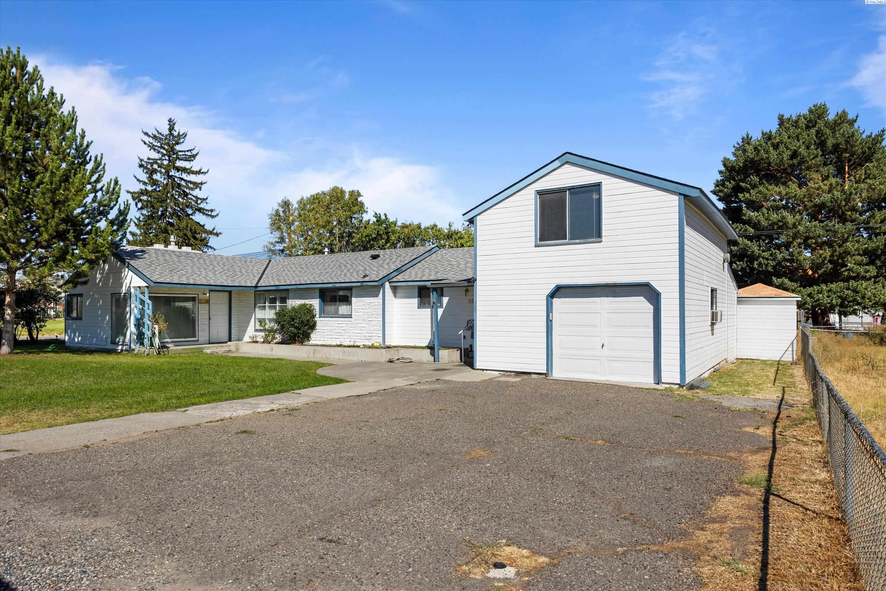 303 8th Ave