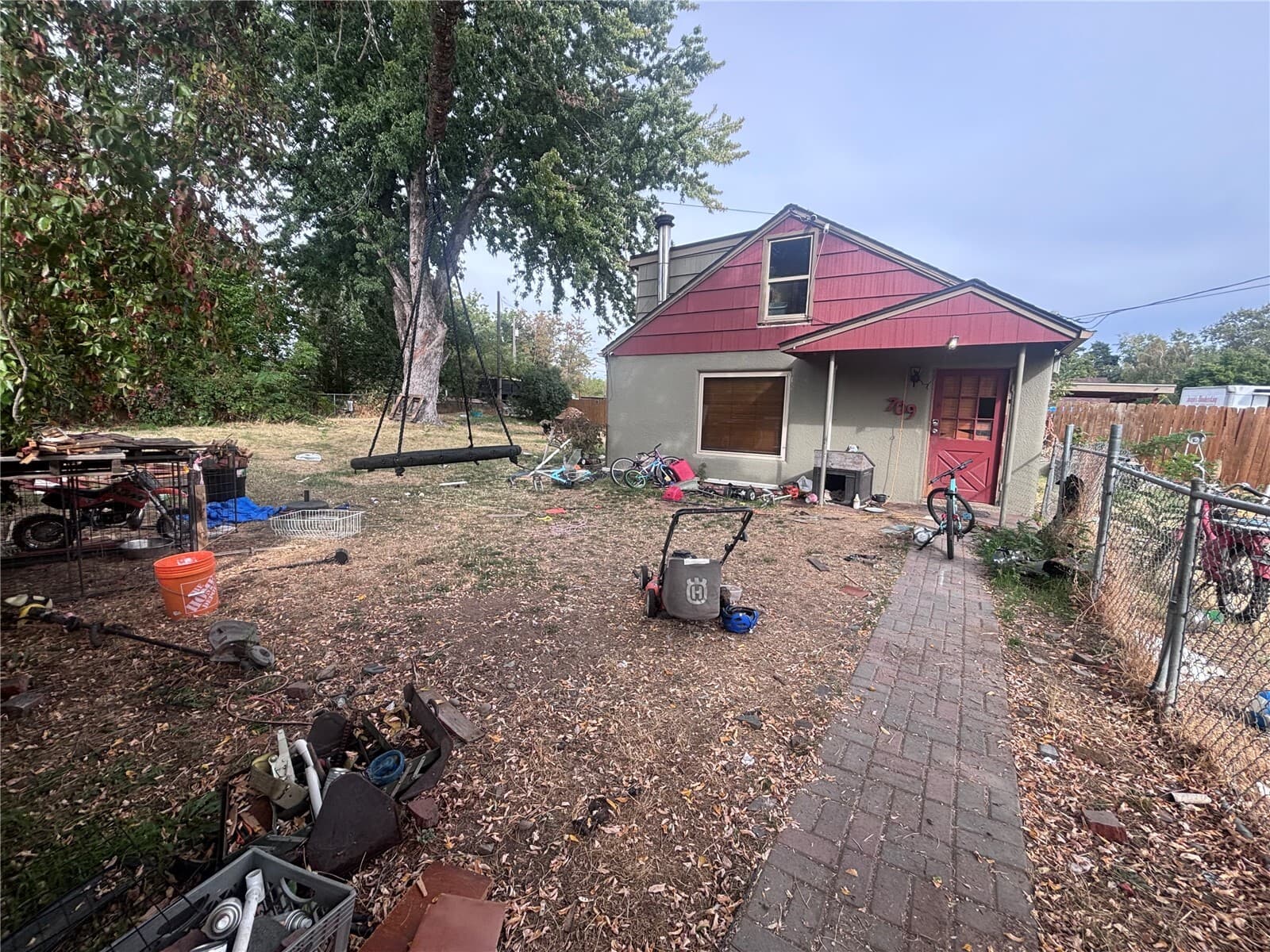 709 Ernst Street