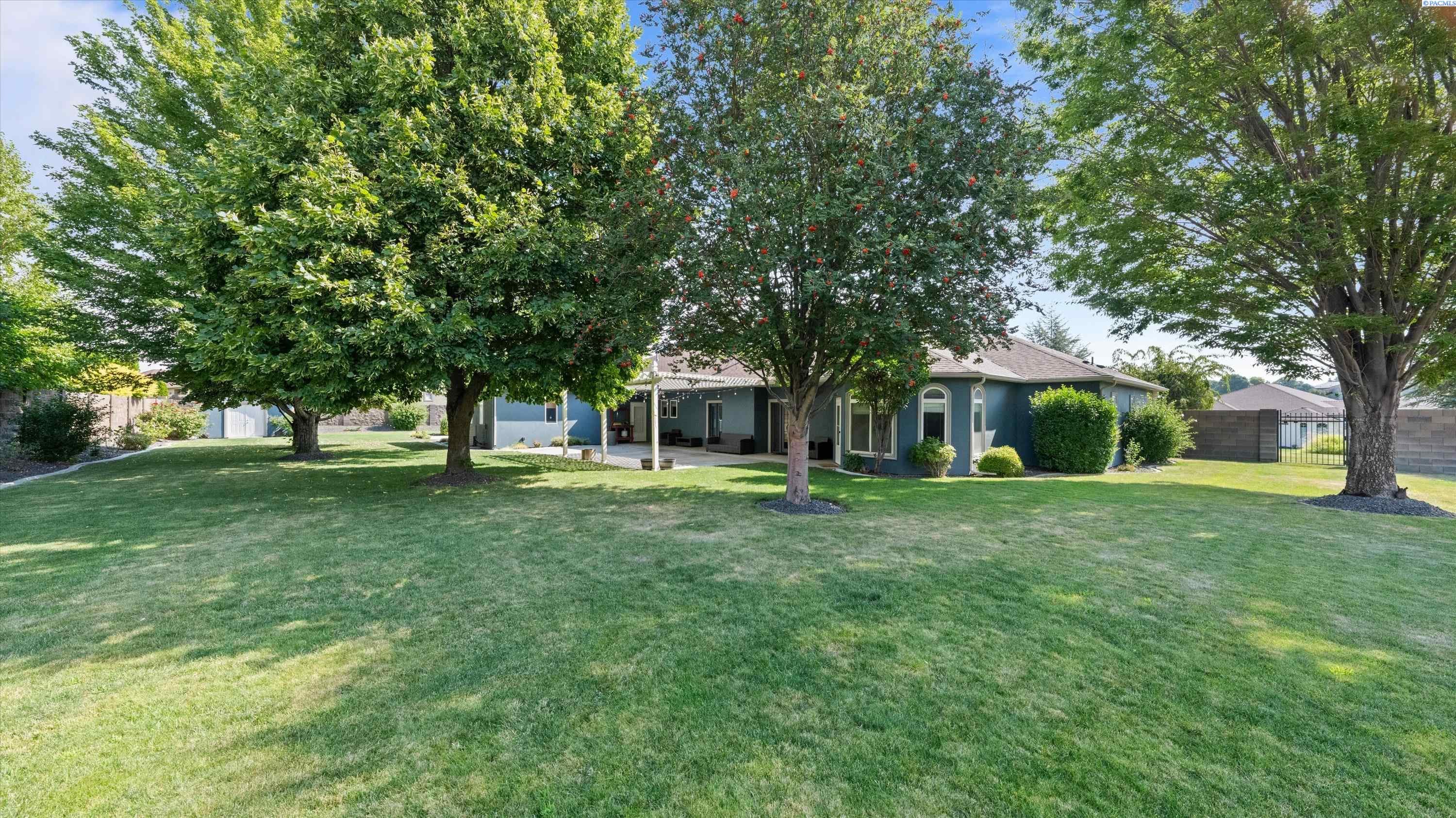 1191 Pinto Loop — photo 1