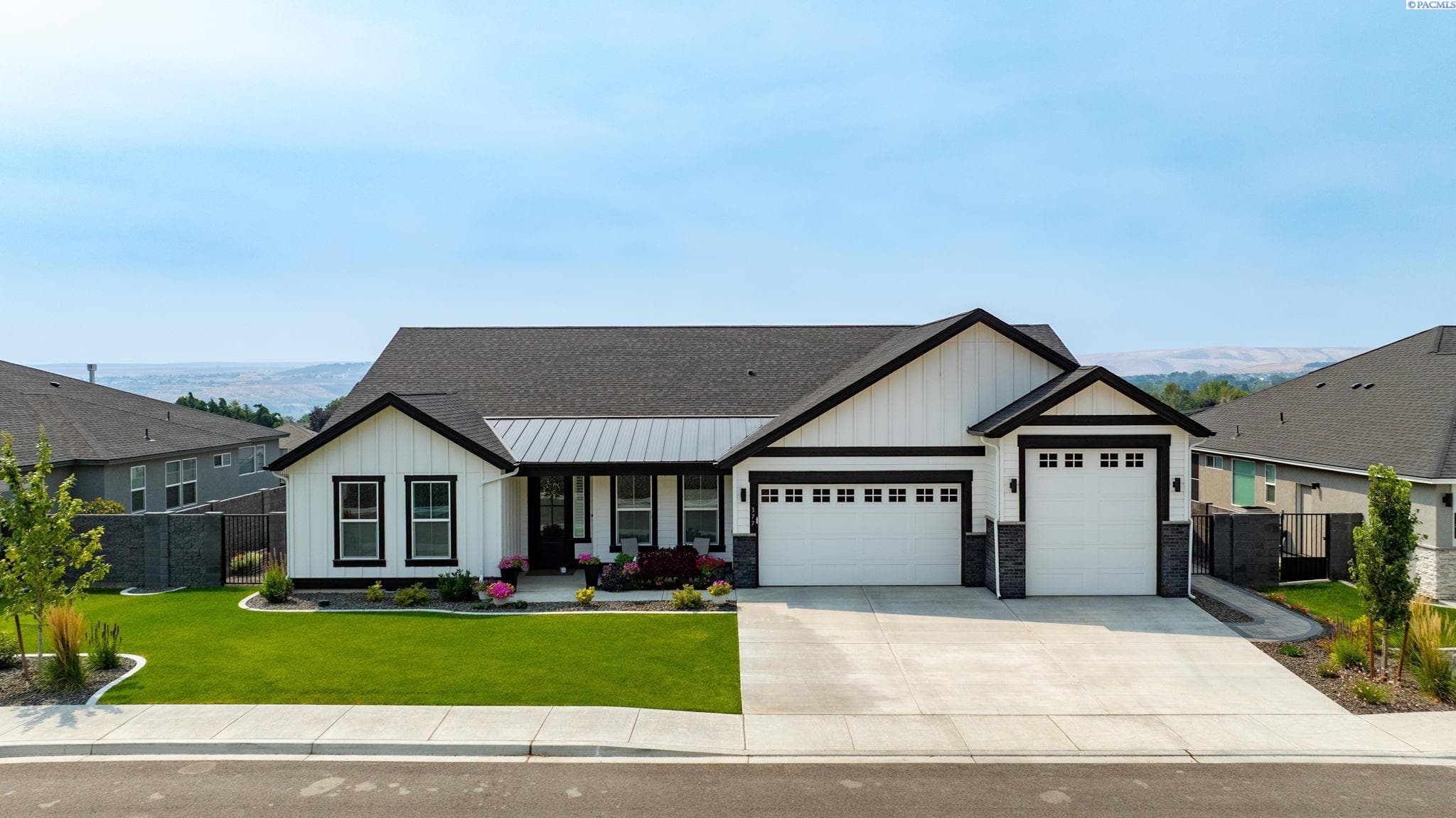 377 Ventus St. — photo 1
