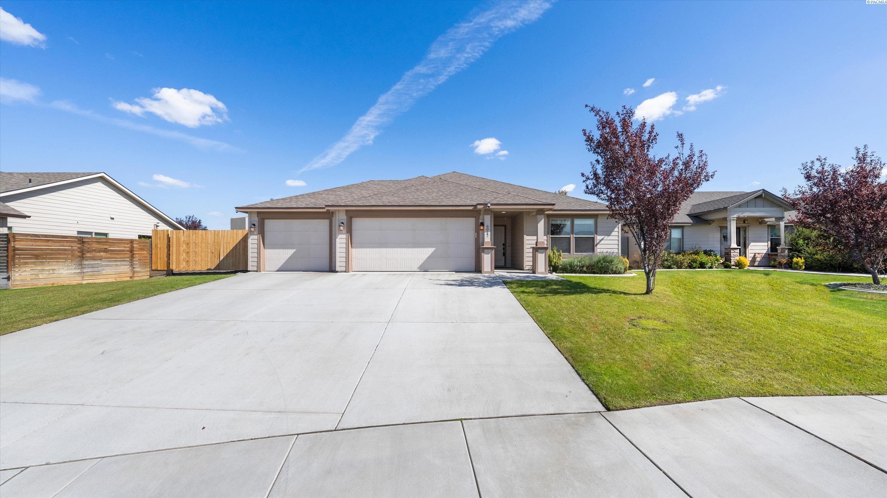 6017 Cotswold