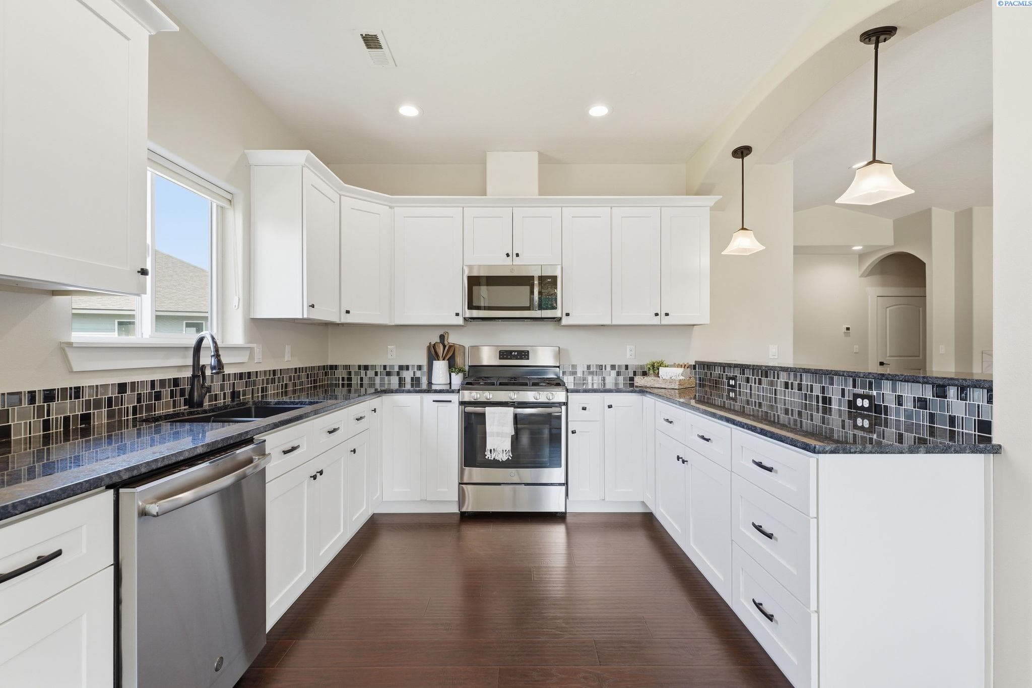 4216 conway pl — photo 1