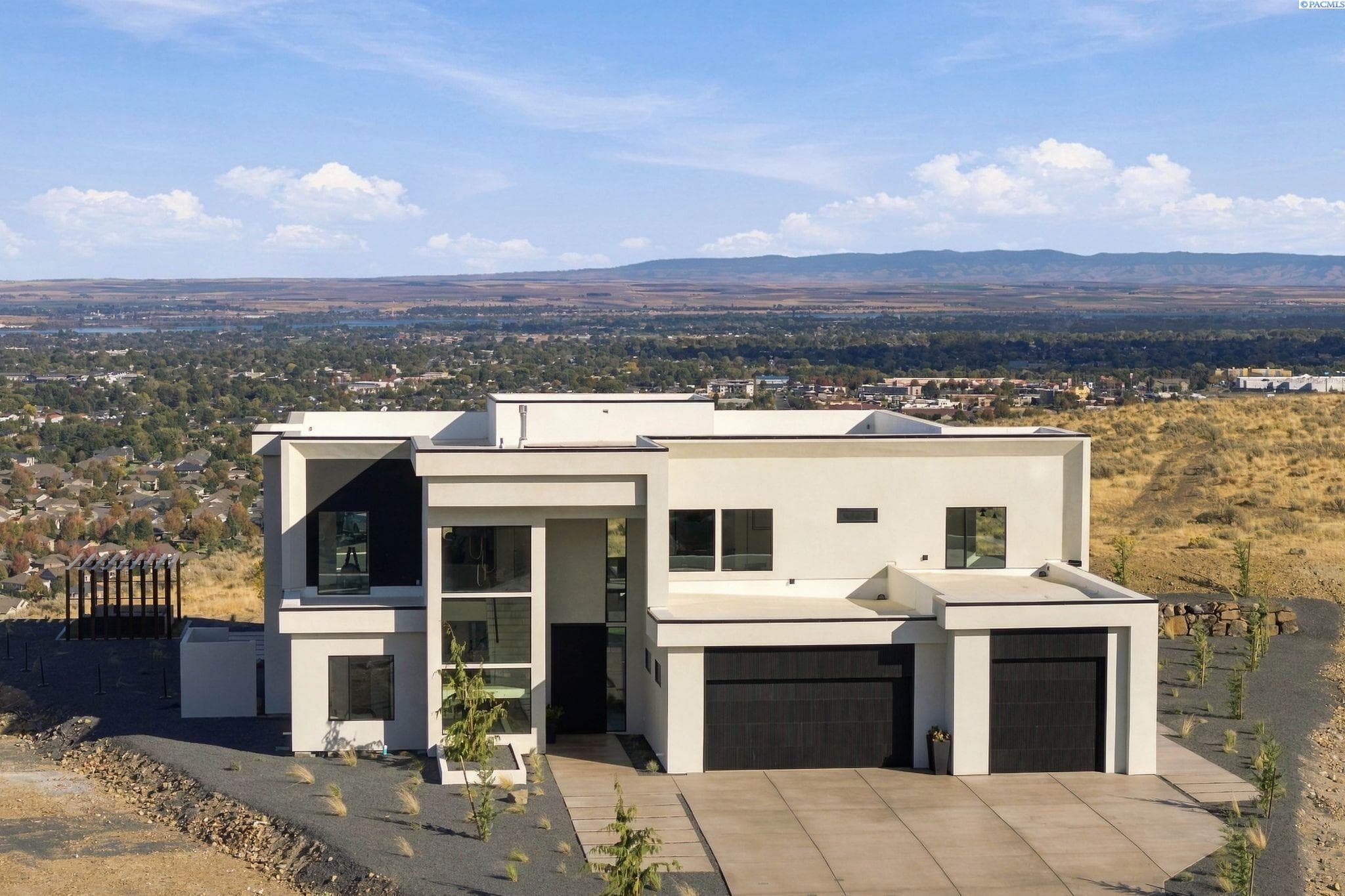 6910 22nd Ave.