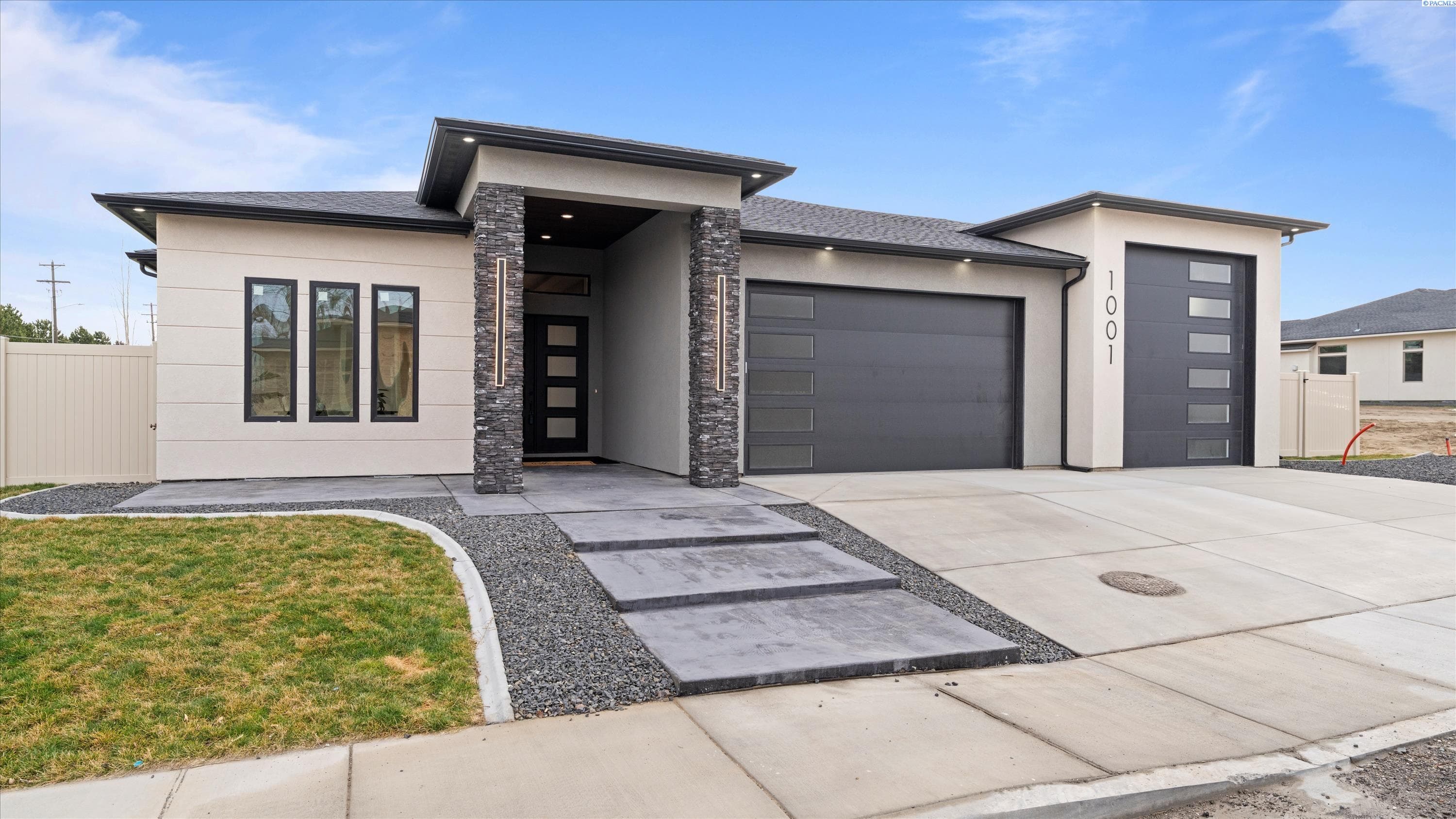 1001 Florida Pl.