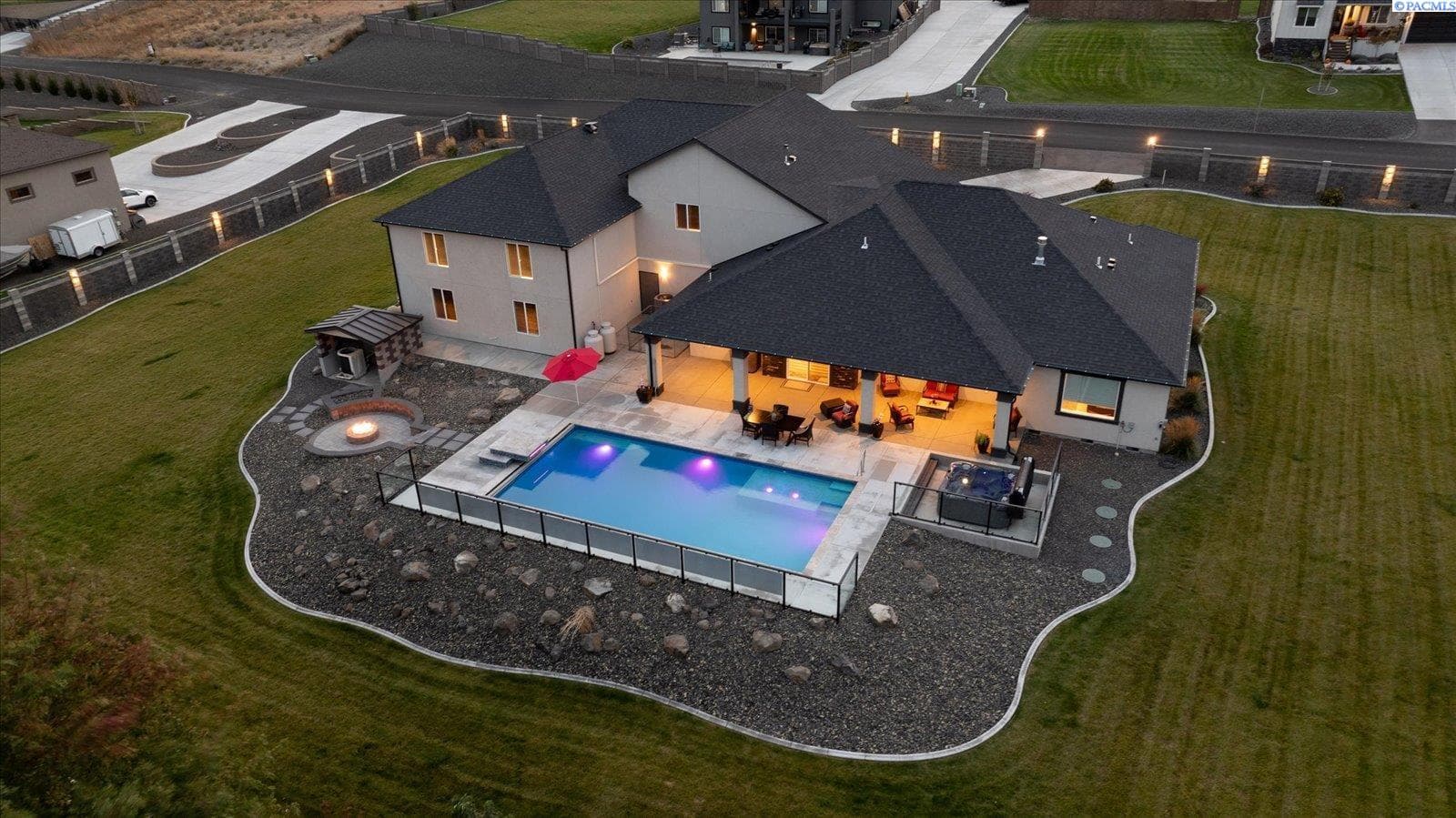 14805 Ridge View Lane