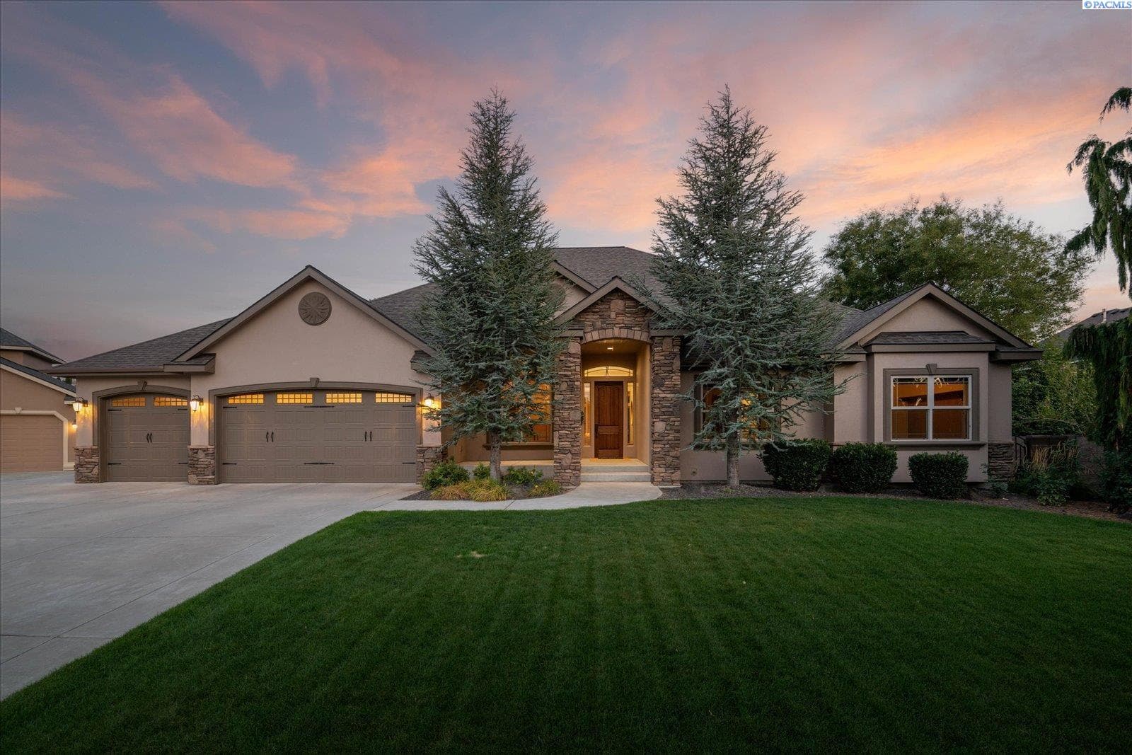 457 Royal Ann Ct