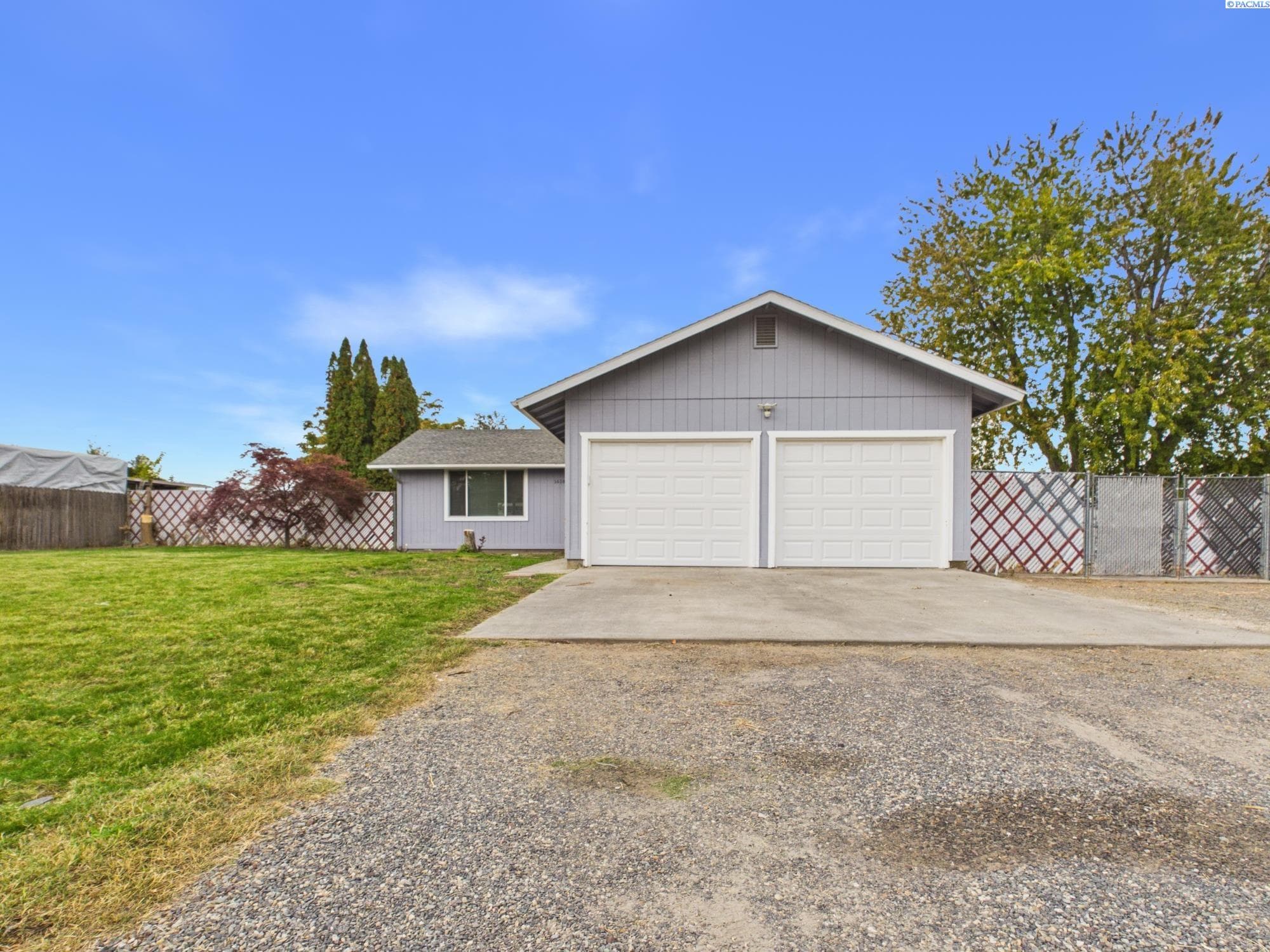 1618 Zillah St — photo 1